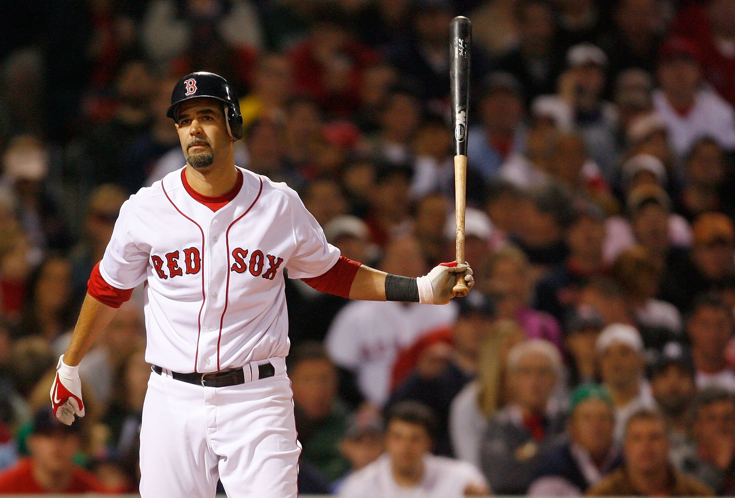 BOSTON - APRIL 26: Mike Lowell #25 of the Boston Red Sox bats against the New York Yankees at Fenway Park on April 26, 2009 in Boston, Massachusetts. (Photo by Jim Rogash/Getty Images)