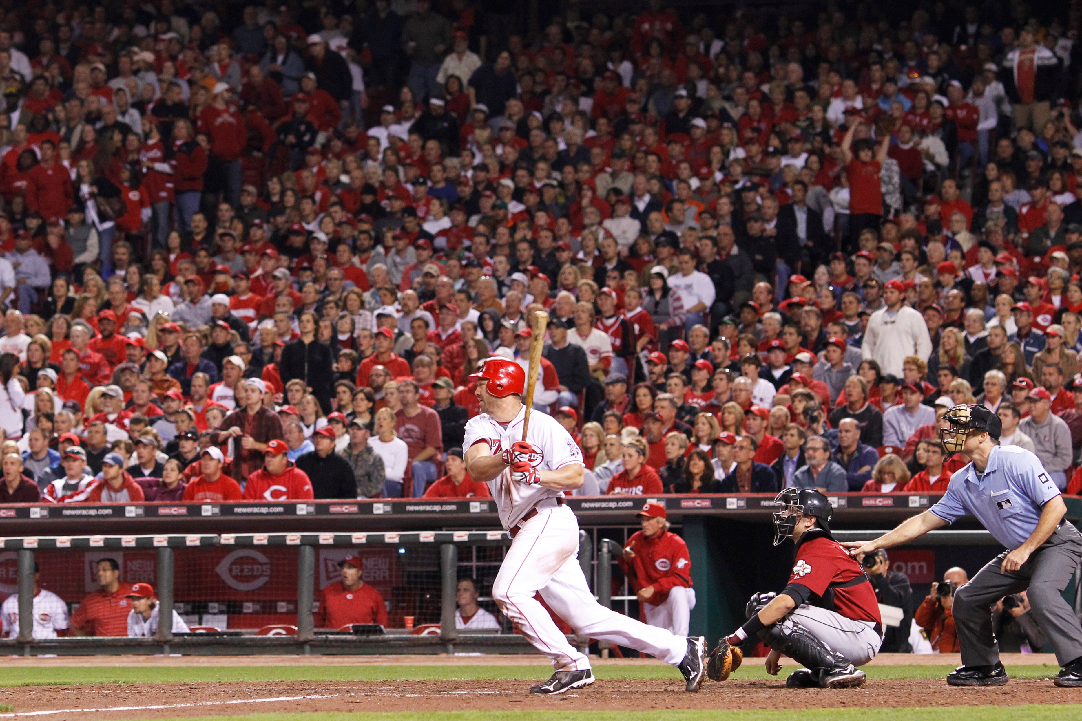 CINCINNATI, OH - SEPTEMBER 28: Scott Rolen #27 of the Cincinnati Reds bats against the Houston Astros at Great American Ball Park on September 28, 2010 in Cincinnati, Ohio. The Reds won 3-2 to clinch the NL Central Division title. (Photo by Joe Robbins/Ge
