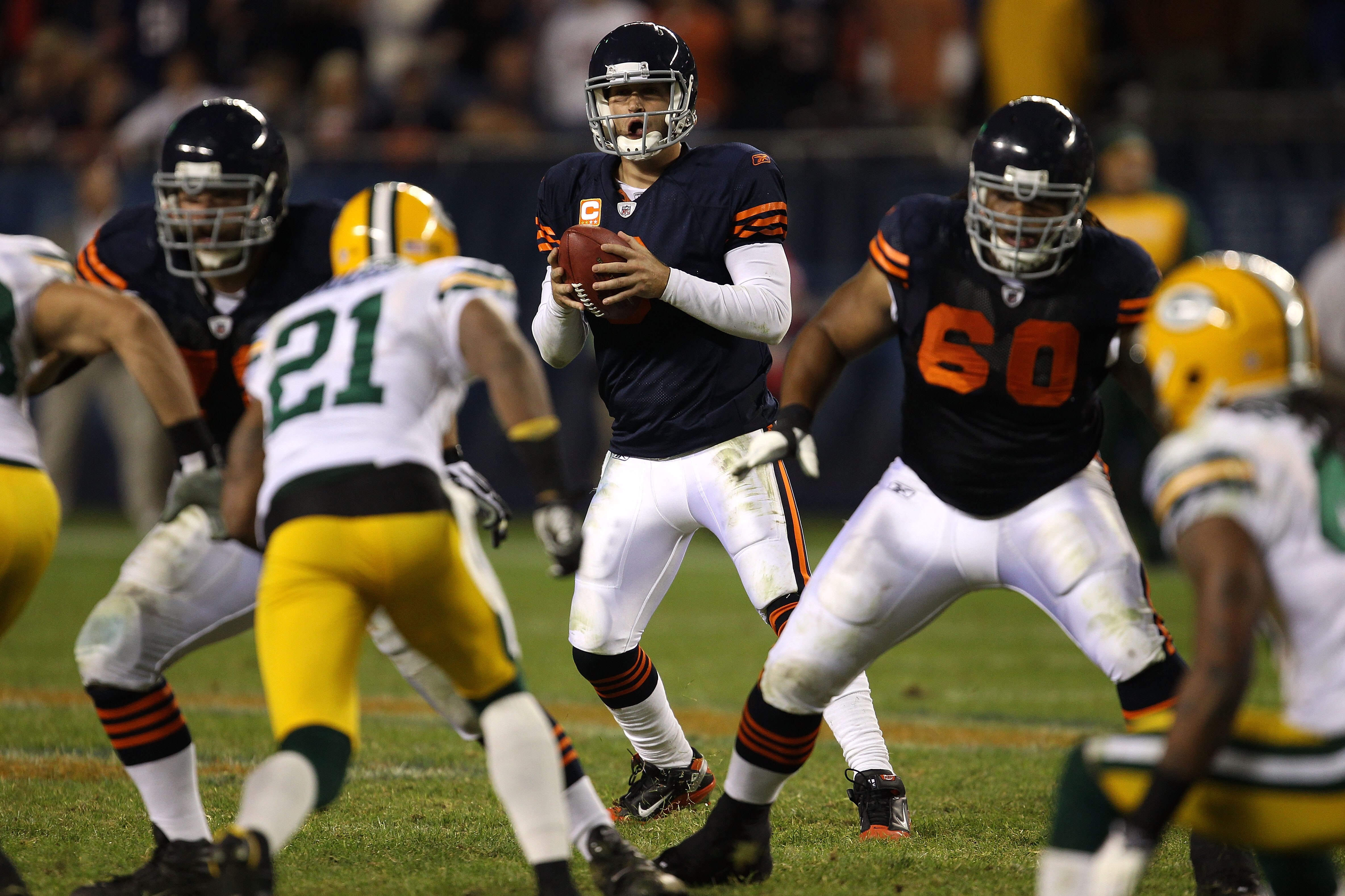 CHICAGO - SEPTEMBER 27:  Quarterback Jay Cutler #6 of the Chicago Bears looks to pass against the Green Bay Packers at Soldier Field on September 27, 2010 in Chicago, Illinois. The Bears won 20-17. (Photo by Jonathan Daniel/Getty Images)