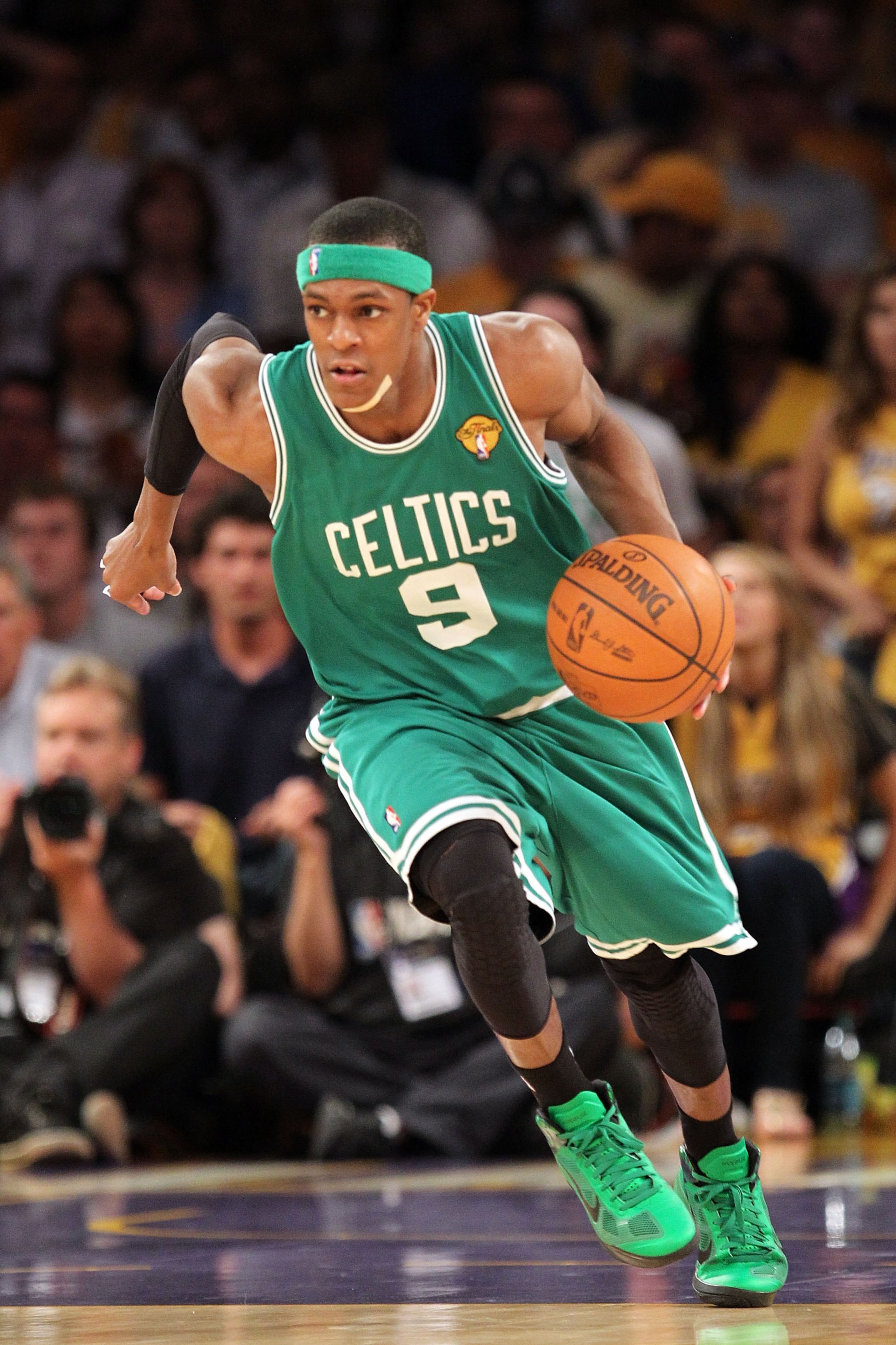 LOS ANGELES, CA - JUNE 17:  Rajon Rondo #9 of the Boston Celtics moves the ball while taking on the Los Angeles Lakers in Game Seven of the 2010 NBA Finals at Staples Center on June 17, 2010 in Los Angeles, California.  NOTE TO USER: User expressly acknow