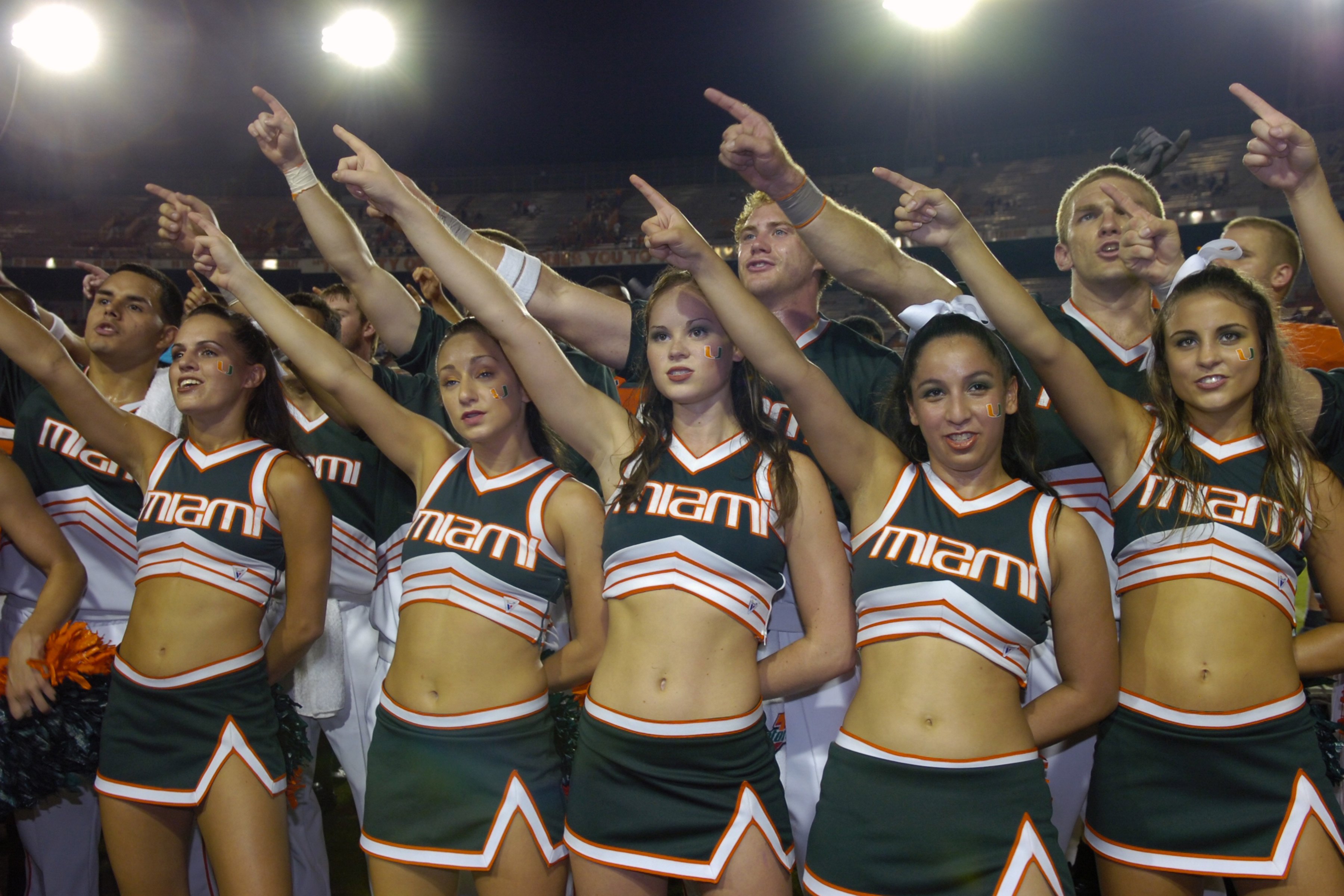 MIAMI, FL - SEPTEMBER 20: A  cheerleader from the University of Miami Hurricanes entertains during play against Texas A&M Aggies at the Orange Bowl on September 20, 2007 in Miami, Florida.  Miami won 31-17.  (Photo by Al Messerschmidt/Getty Images) *** Lo