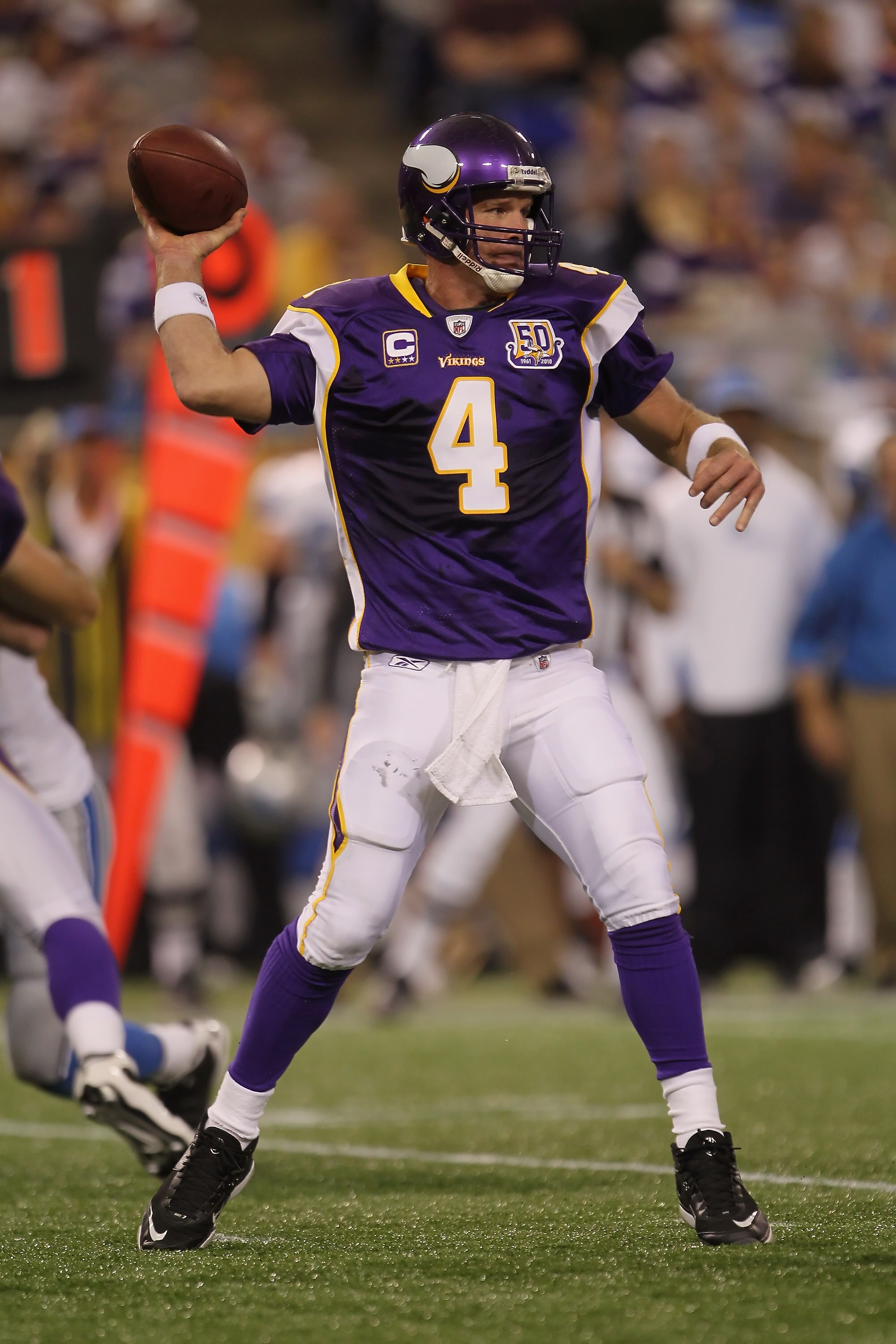 MINNEAPOLIS - SEPTEMBER 26:  Quarterback Brett Favre #4 of the Minnesota Vikings drops back to pass against the Detroit Lions during the second half at Hubert H. Humphrey Metrodome on September 26, 2010 in Minneapolis, Minnesota. The Vikings defeated the 