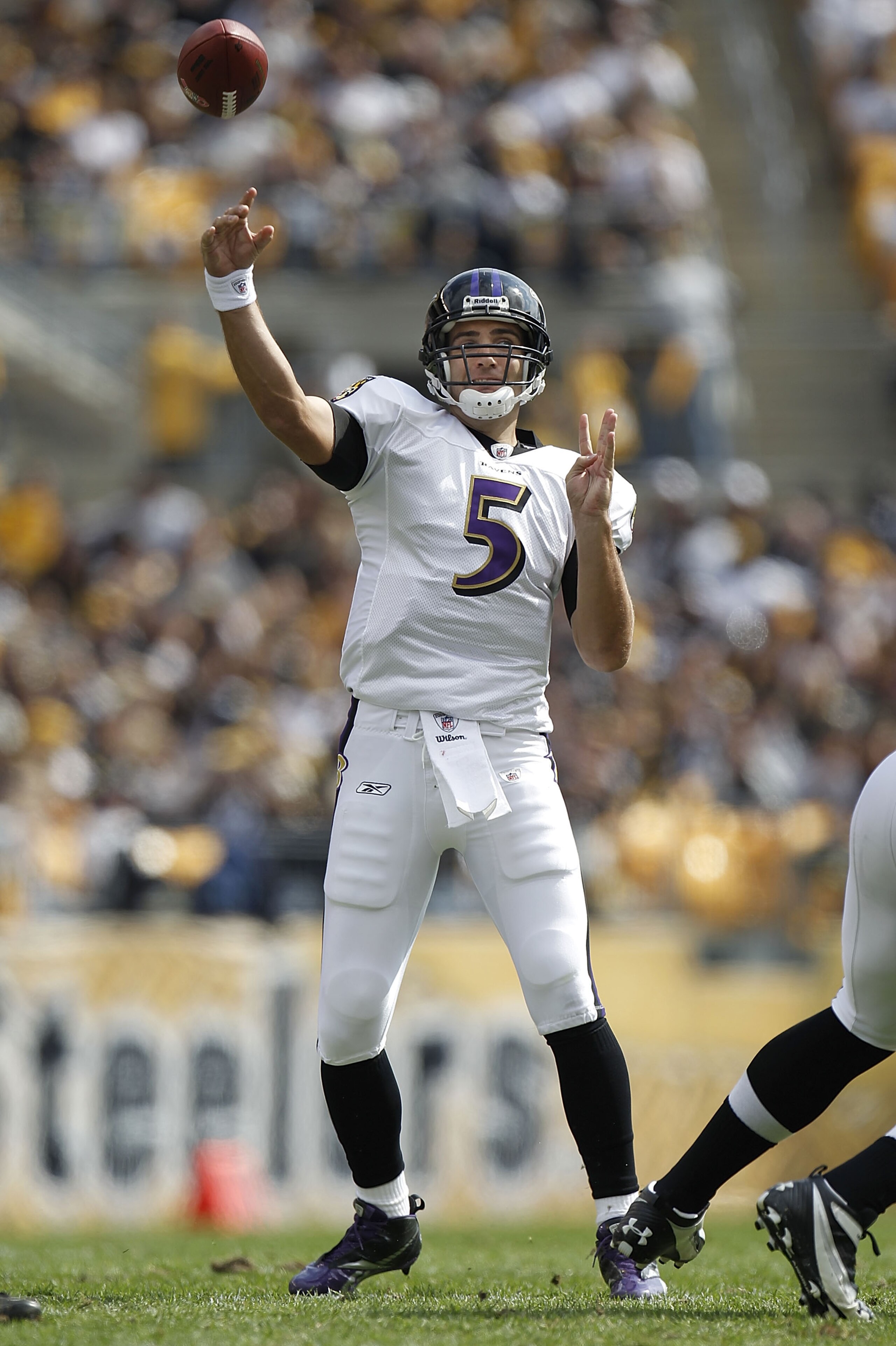 PITTSBURGH - OCTOBER 03:  Joe Flacco #5 of the Baltimore Ravens throws a pass while playing the Pittsburgh Steelers on October 3, 2010 at Heinz Field in Pittsburgh, Pennsylvania. Baltimore won the game 17-14.  (Photo by Gregory Shamus/Getty Images)