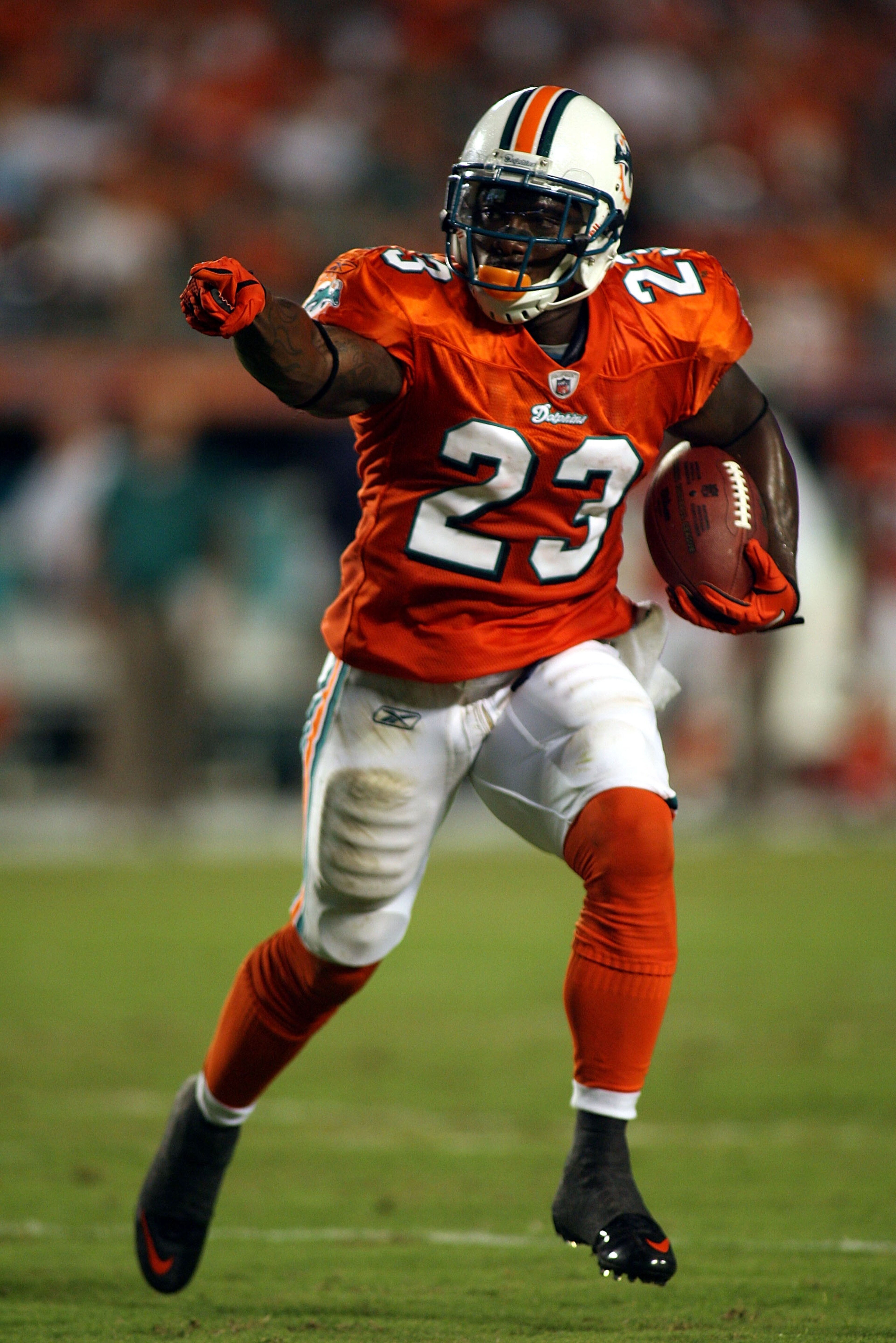 MIAMI - SEPTEMBER 26: Running back Ronnie Brown #23 of the Miami Dolphins runs the ball against the New York Jets at Sun Life Stadium on September 26, 2010 in Miami, Florida. (Photo by Marc Serota/Getty Images)