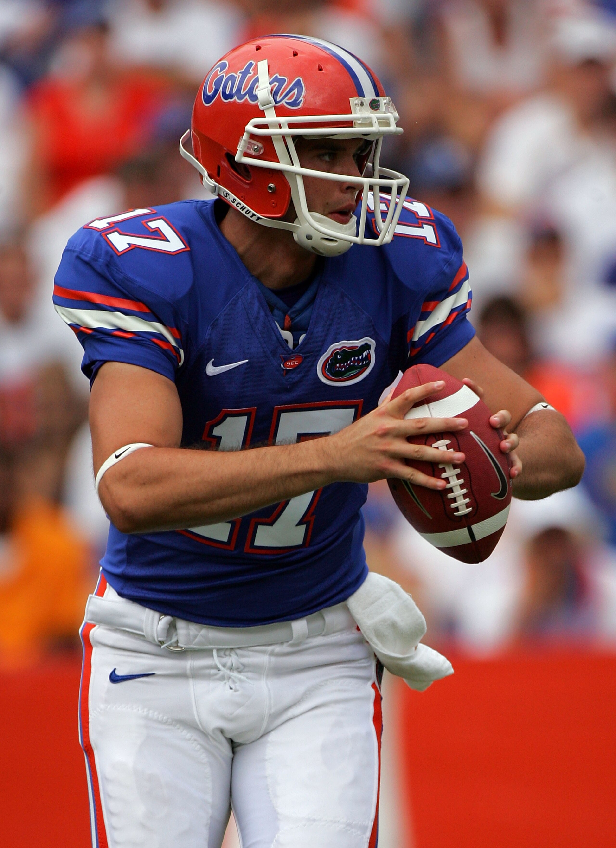 GAINESVILLE, FL - AUGUST 30:  Punter Chas Henry #17 of the Florida Gators runs for a first down during a game against the Hawaii Warriors at Ben Hill Griffin Stadium on August 30, 2008 in Gainesville, Florida.  (Photo by Sam Greenwood/Getty Images)