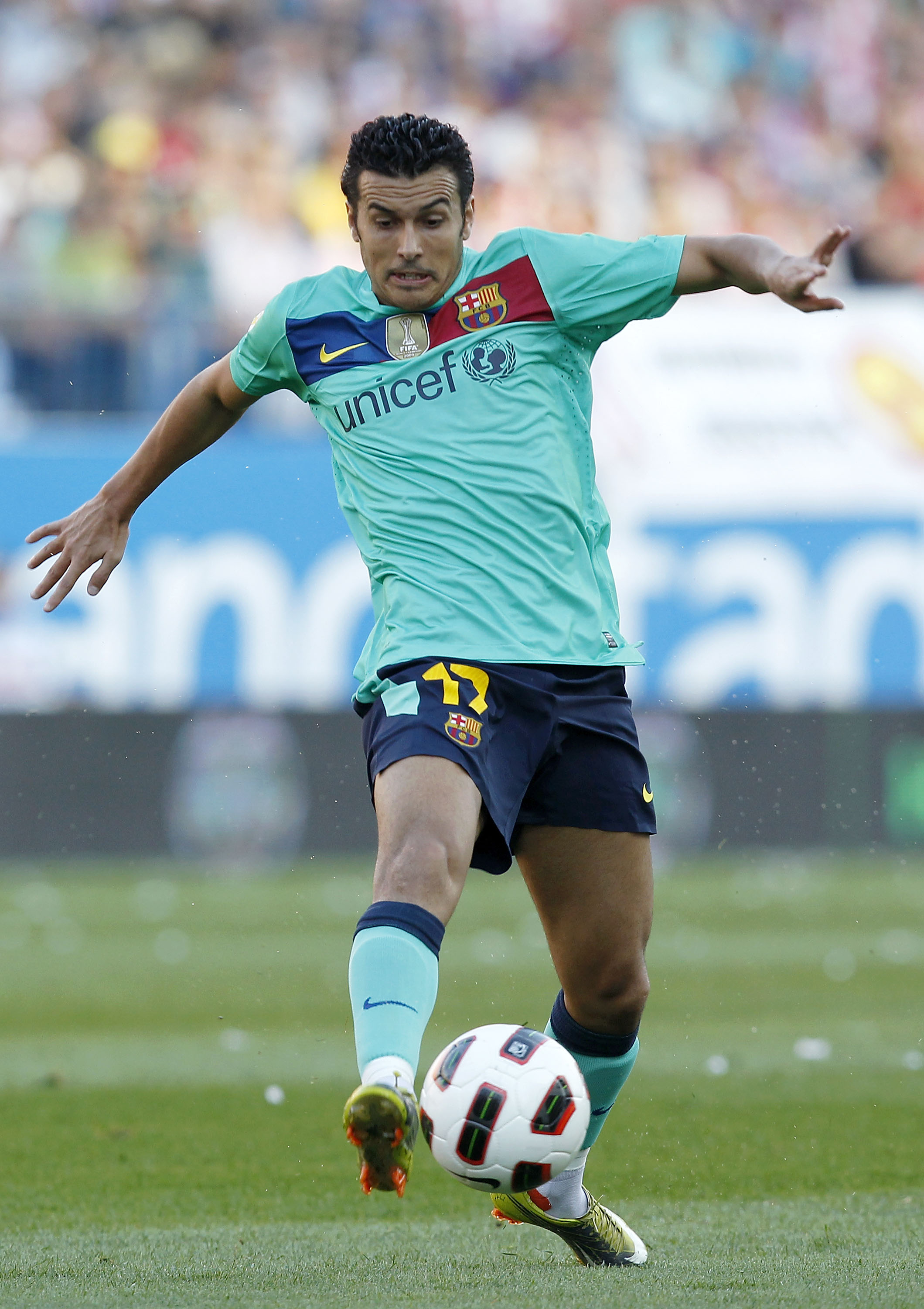 MADRID, SPAIN - SEPTEMBER 19:  Pedro Rodriguez of Barcelona in action during the La Liga match between Atletico Madrid and Barcelona at Vicente Calderon Stadium on September 19, 2010 in Madrid, Spain.  (Photo by Angel Martinez/Getty Images)