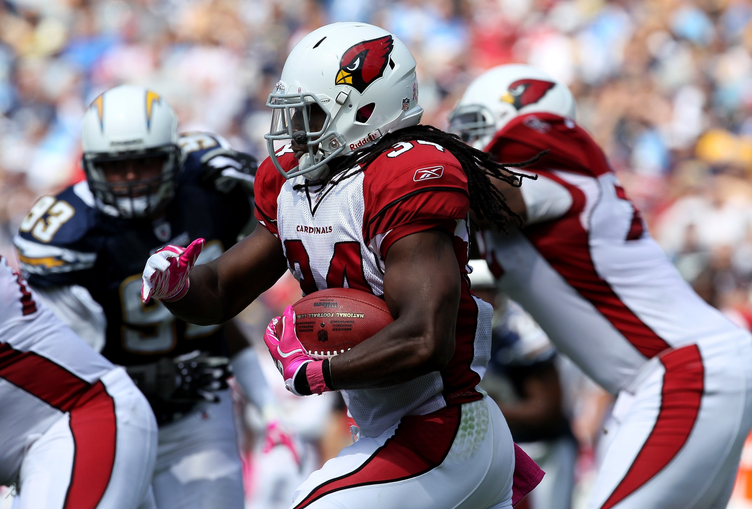 SAN DIEGO - OCTOBER 03:  Running back Tim Hightower #34 of the Arizona Cardinals carries the ball against the San Diego Chargers at Qualcomm Stadium on October 3, 2010 in San Diego, California. The Chargers won 41-10.    (Photo by Stephen Dunn/Getty Image