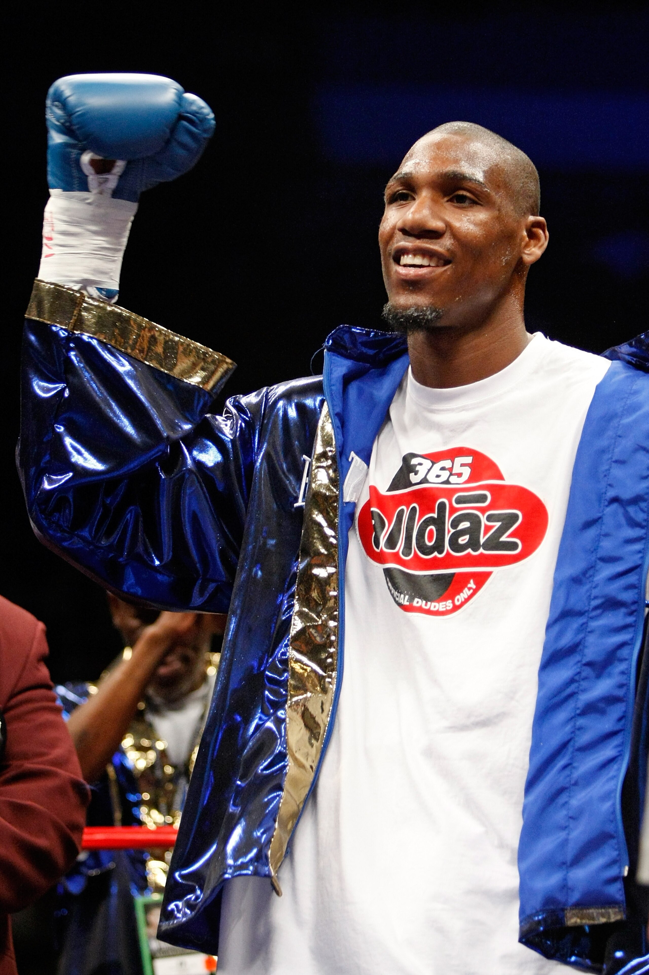 LAS VEGAS - APRIL 11:  Paul Williams gestures as he is introduced before his middleweight bout against Winky Wright  at the Mandalay Bay Events Center April 11, 2009 in Las Vegas, Nevada. Williams won by unanimous decision.  (Photo by Ethan Miller/Getty I