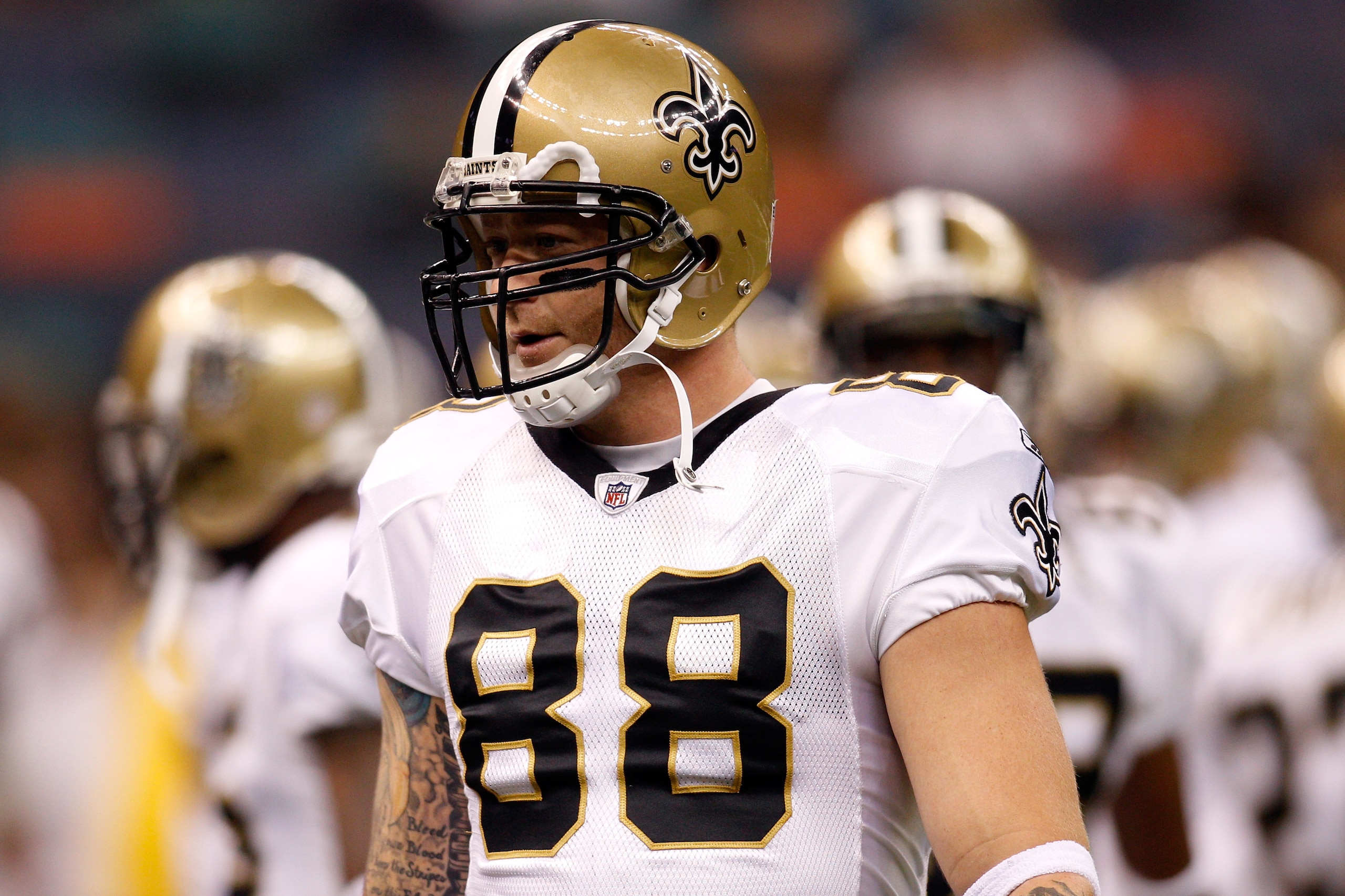 NEW ORLEANS - AUGUST 27: Jeremy Shockey #88 of the New Orleans Saints during pregame before playing the San Diego Chargers at the Louisiana Superdome on August 27, 2010 in New Orleans, Louisiana. (Photo by Chris Graythen/Getty Images) NEW ORLEANS - AUGUST 27: Jeremy Shockey #88 of the New Orleans Saints during pregame before playing the San Diego Chargers at the Louisiana Superdome on August 27, 2010 in New Orleans, Louisiana. (Photo by Chris Graythen/Getty Images)