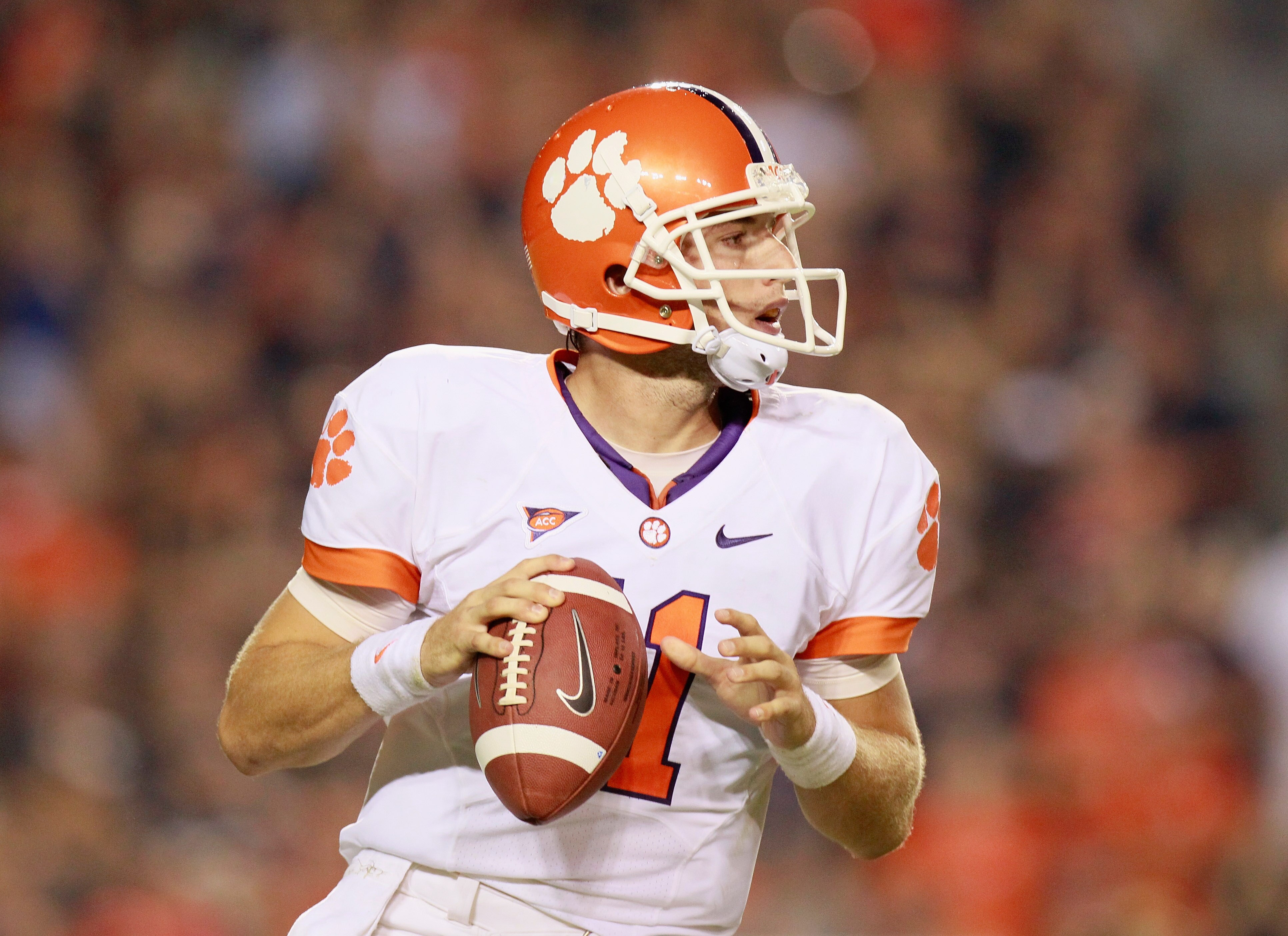 AUBURN, AL - SEPTEMBER 18:  Quarterback Kyle Parker #11 of the Clemson Tigers against the Auburn Tigers at Jordan-Hare Stadium on September 18, 2010 in Auburn, Alabama.  (Photo by Kevin C. Cox/Getty Images)