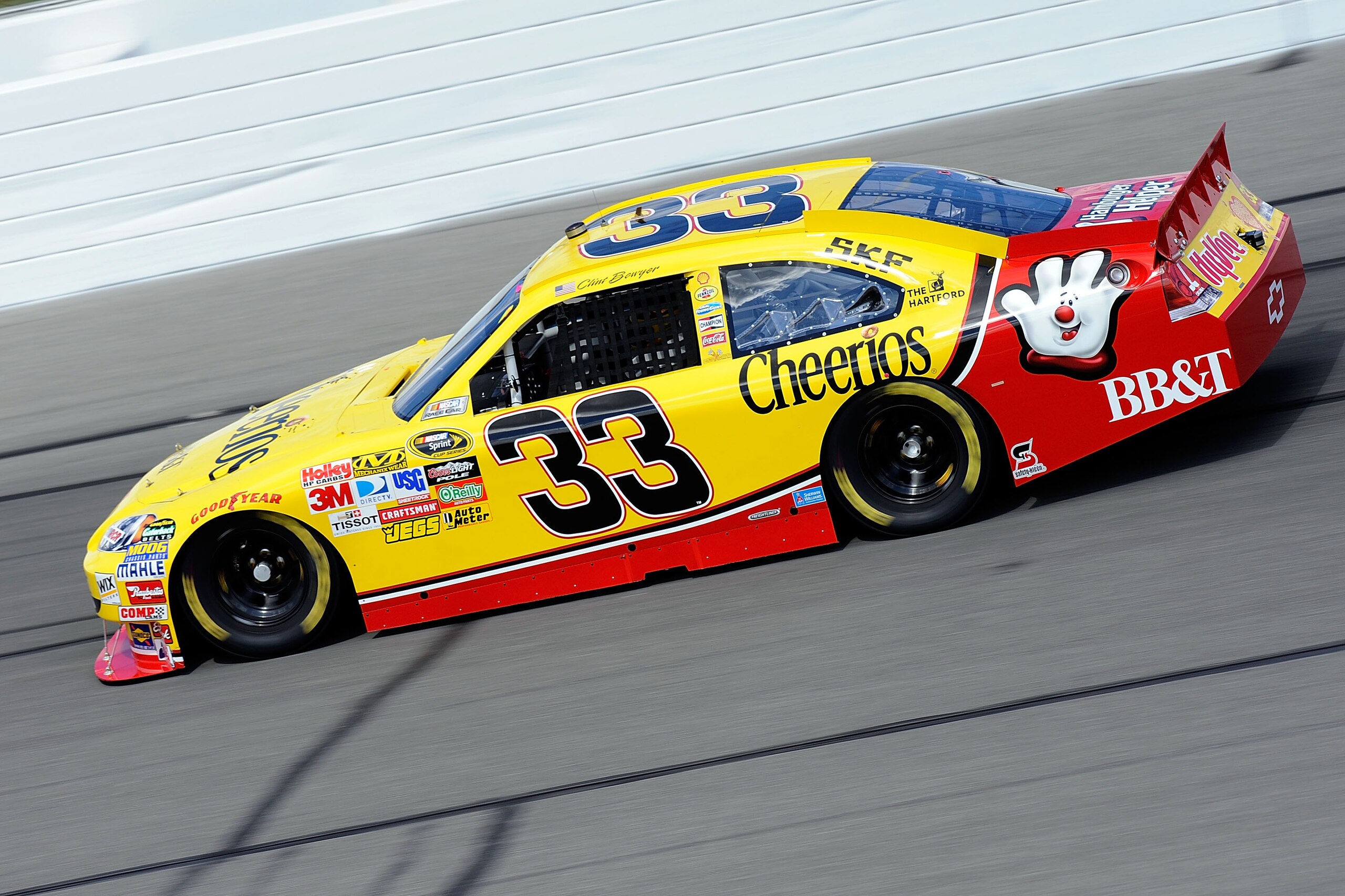 KANSAS CITY, KS - OCTOBER 02:  Clint Bowyer, driver of the #33 Cheerios/Hamburger Helper Chevrolet, practices for the NASCAR Sprint Cup Series Price Chopper 400 on October 2, 2010 in Kansas City, Kansas.  (Photo by John Harrelson/Getty Images)