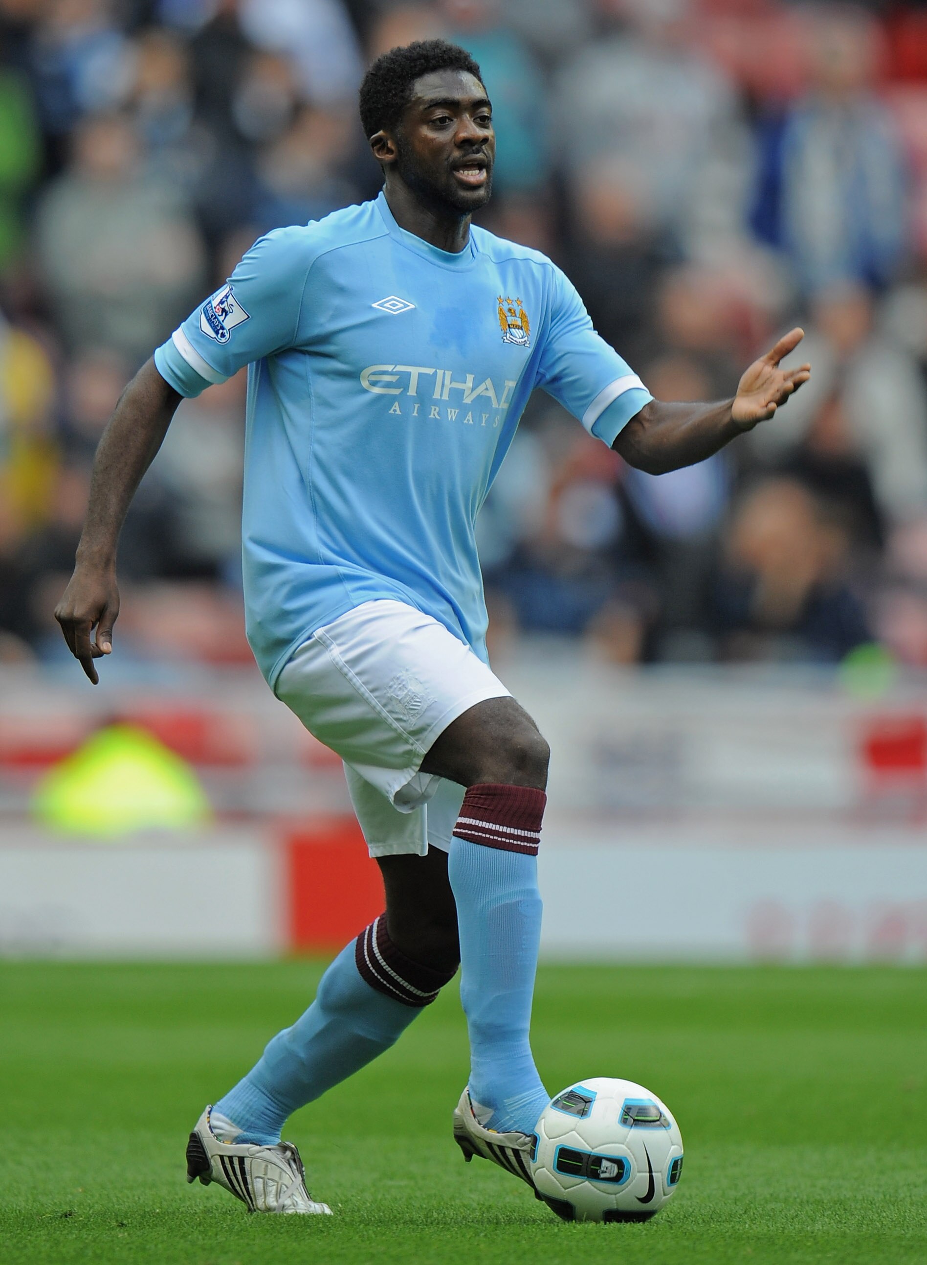 SUNDERLAND, ENGLAND - AUGUST 29:  Kolo Toure of Manchester City in action during the Barclays Premier League match between Sunderland and Manchester City at the Stadium of Light on August 29, 2010 in Sunderland, England.  (Photo by Michael Regan/Getty Ima
