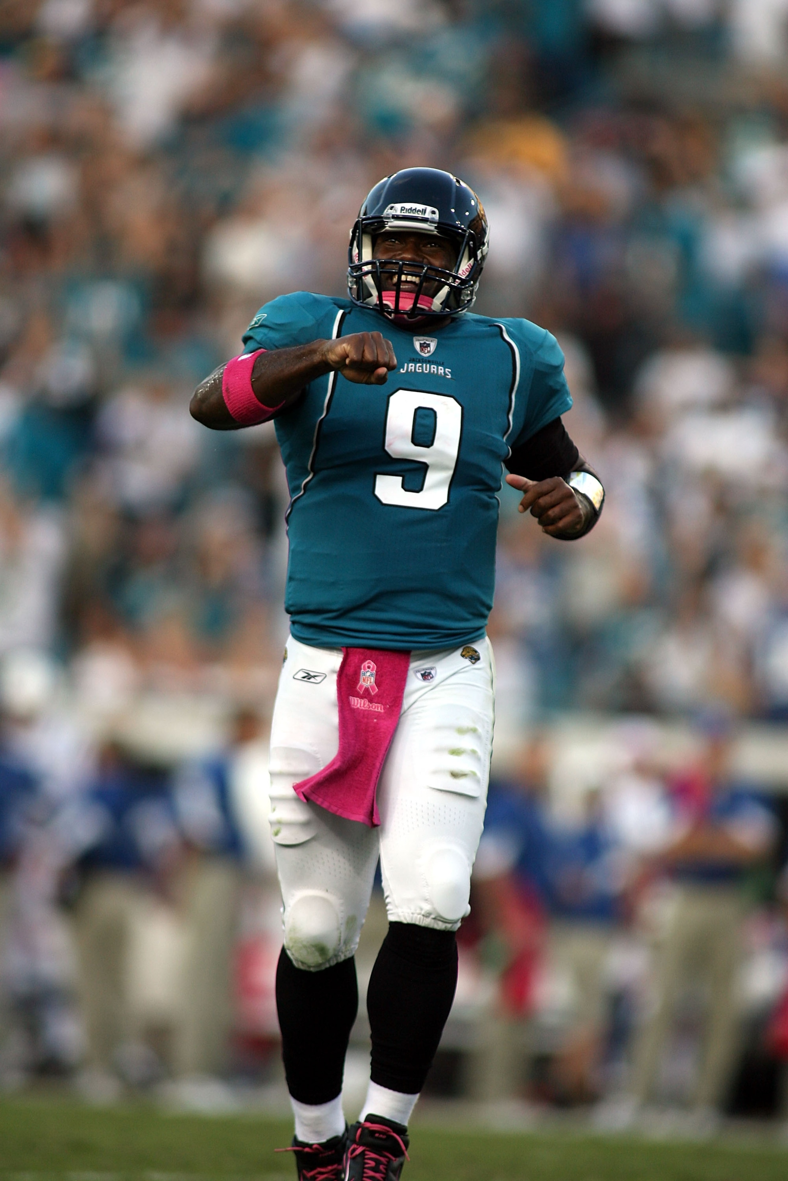 JACKSONVILLE, FL - OCTOBER 03:  Quarterback David Garrard #9 of the Jacksonville Jaguars celebrates the go ahead touchdown against the Indianapolis Colts at EverBank Field on October 3, 2010 in Jacksonville, Florida. The Jaguars won 31-28.  (Photo by Marc