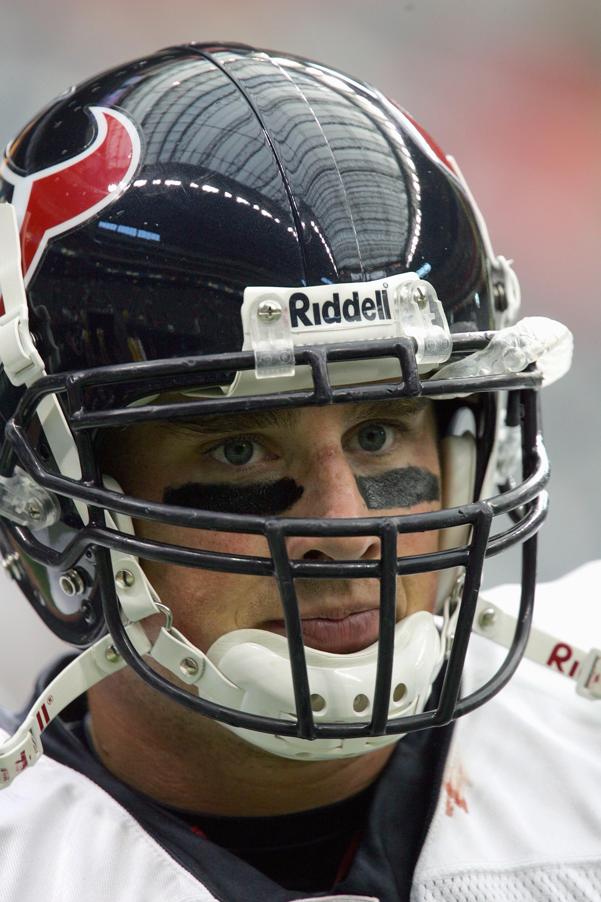 HOUSTON - AUGUST 9: Joel Dressen #85 of the Houston Texans looks on during the game against the Denver Broncos at Reliant Stadium on August 9, 2008 in Houston, Texas. ( Photo by: Ronald Martinez/Getty Images)