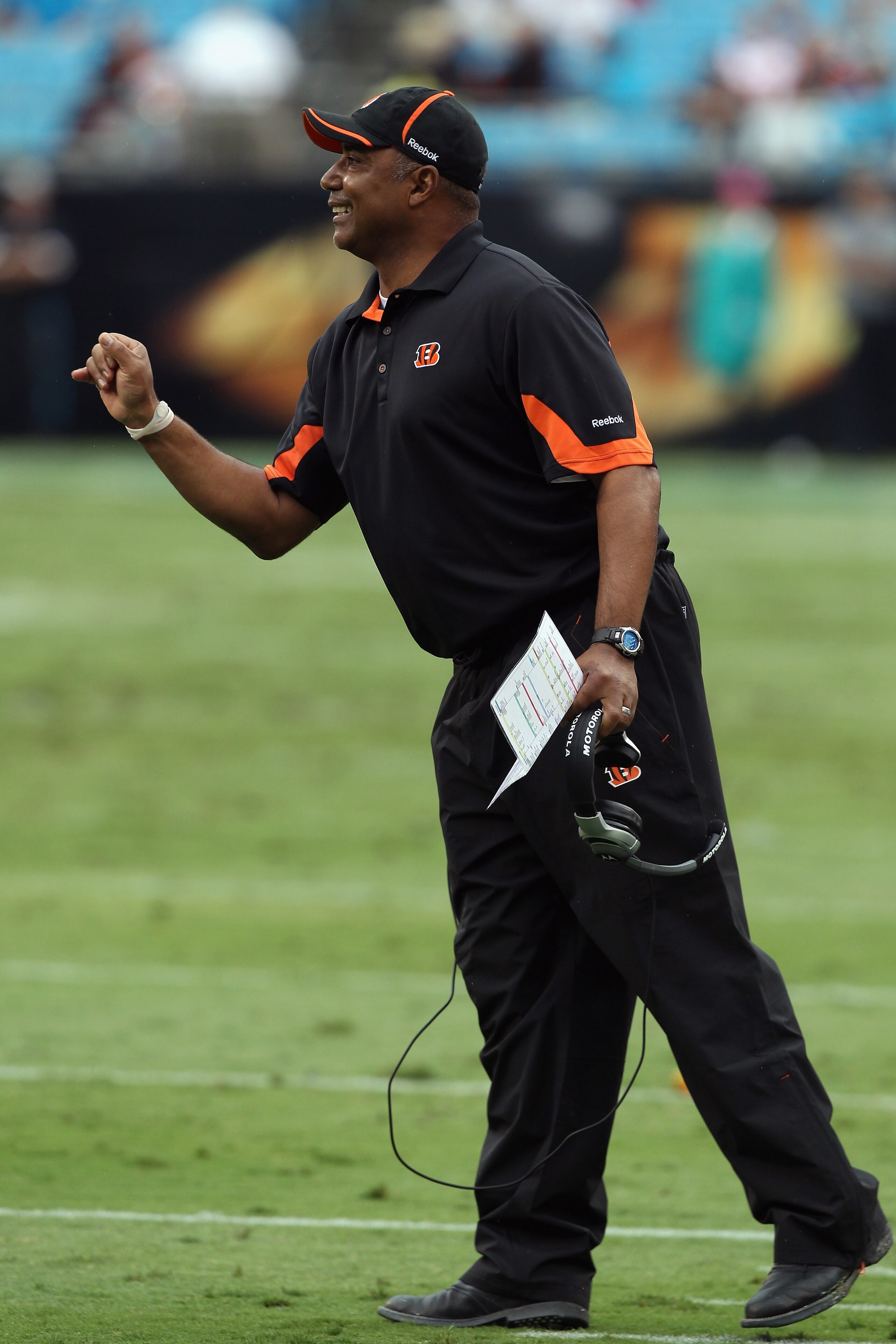 CHARLOTTE, NC - SEPTEMBER 26: Head coach Marvin Lewis of the Cincinnati Bengals yells to his team during their game against the Carolina Panthers at Bank of America Stadium on September 26, 2010 in Charlotte, North Carolina. (Photo by Streeter Lecka/Get CHARLOTTE, NC - SEPTEMBER 26: Head coach Marvin Lewis of the Cincinnati Bengals yells to his team during their game against the Carolina Panthers at Bank of America Stadium on September 26, 2010 in Charlotte, North Carolina. (Photo by Streeter Lecka/Get