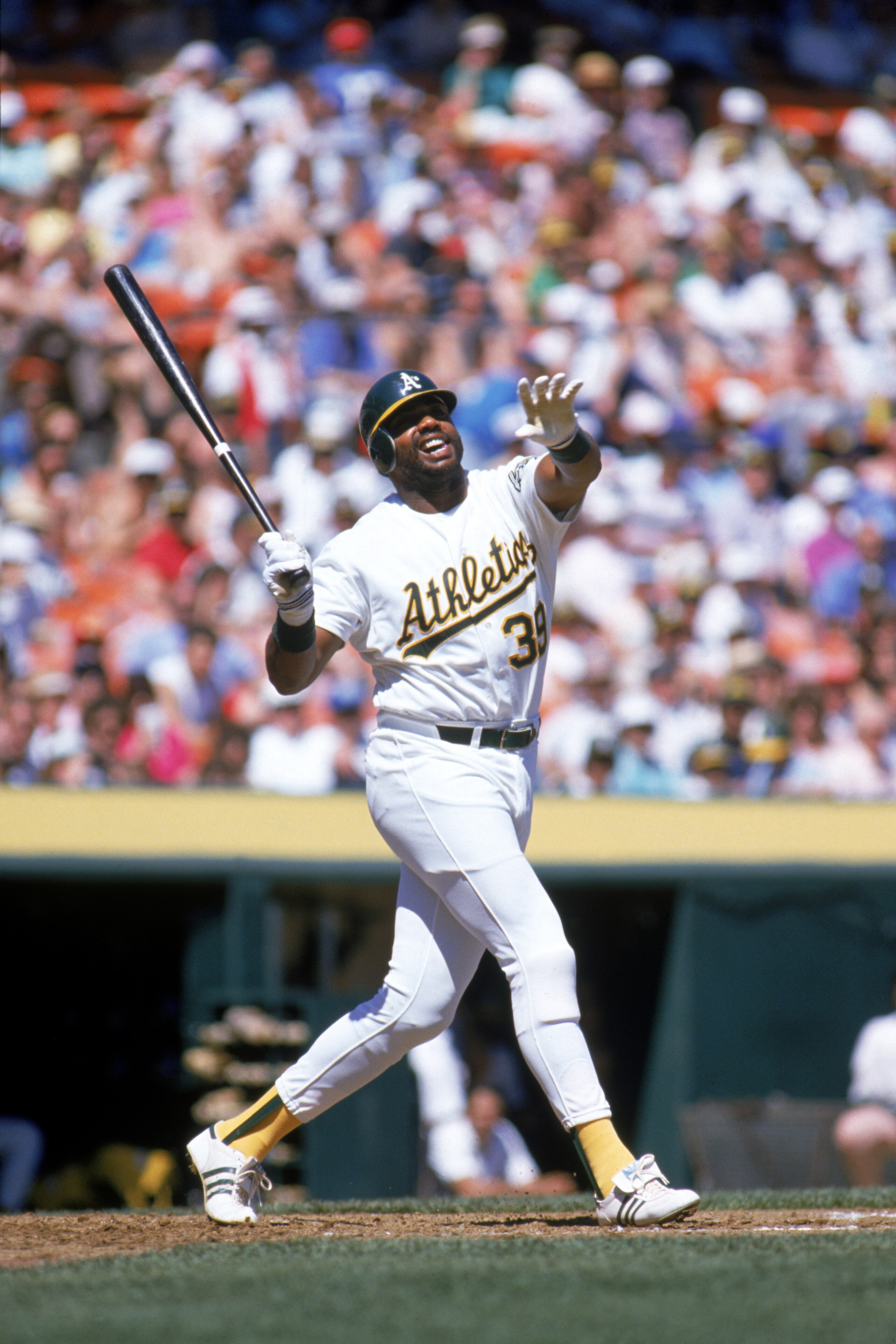 1989: Dave Parker #39 of the Oakland Athletics bats during an American League game circa 1989. (Photo by Otto Greule Jr./Getty Images) 1989: Dave Parker #39 of the Oakland Athletics bats during an American League game circa 1989. (Photo by Otto Greule Jr./Getty Images)
