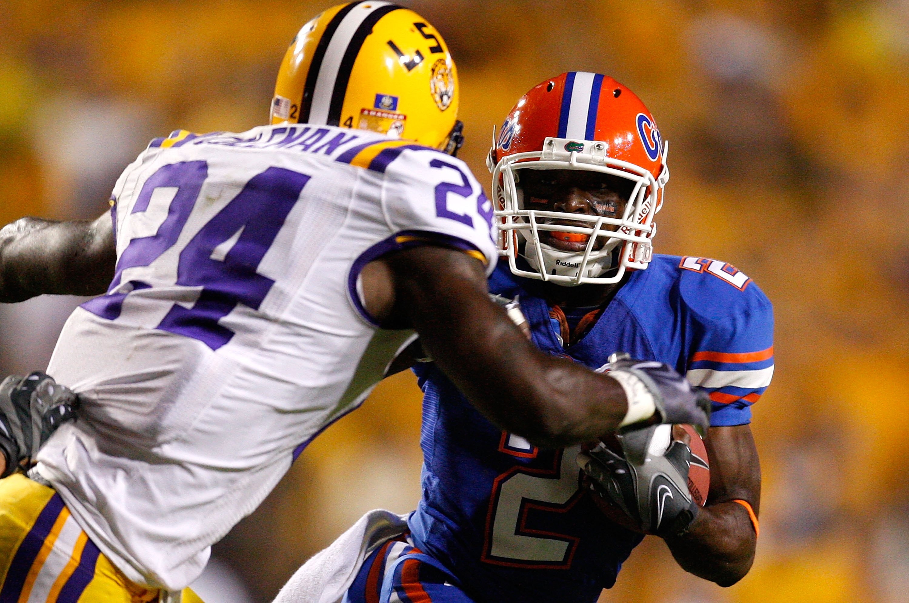 BATON ROUGE, LA - OCTOBER 10: Jeffery Demps #2 of the Florida Gators against the Louisiana State University Tigers at Tiger Stadium on October 10, 2009 in Baton Rouge, Louisiana. (Photo by Kevin C. Cox/Getty Images) BATON ROUGE, LA - OCTOBER 10: Jeffery Demps #2 of the Florida Gators against the Louisiana State University Tigers at Tiger Stadium on October 10, 2009 in Baton Rouge, Louisiana. (Photo by Kevin C. Cox/Getty Images)