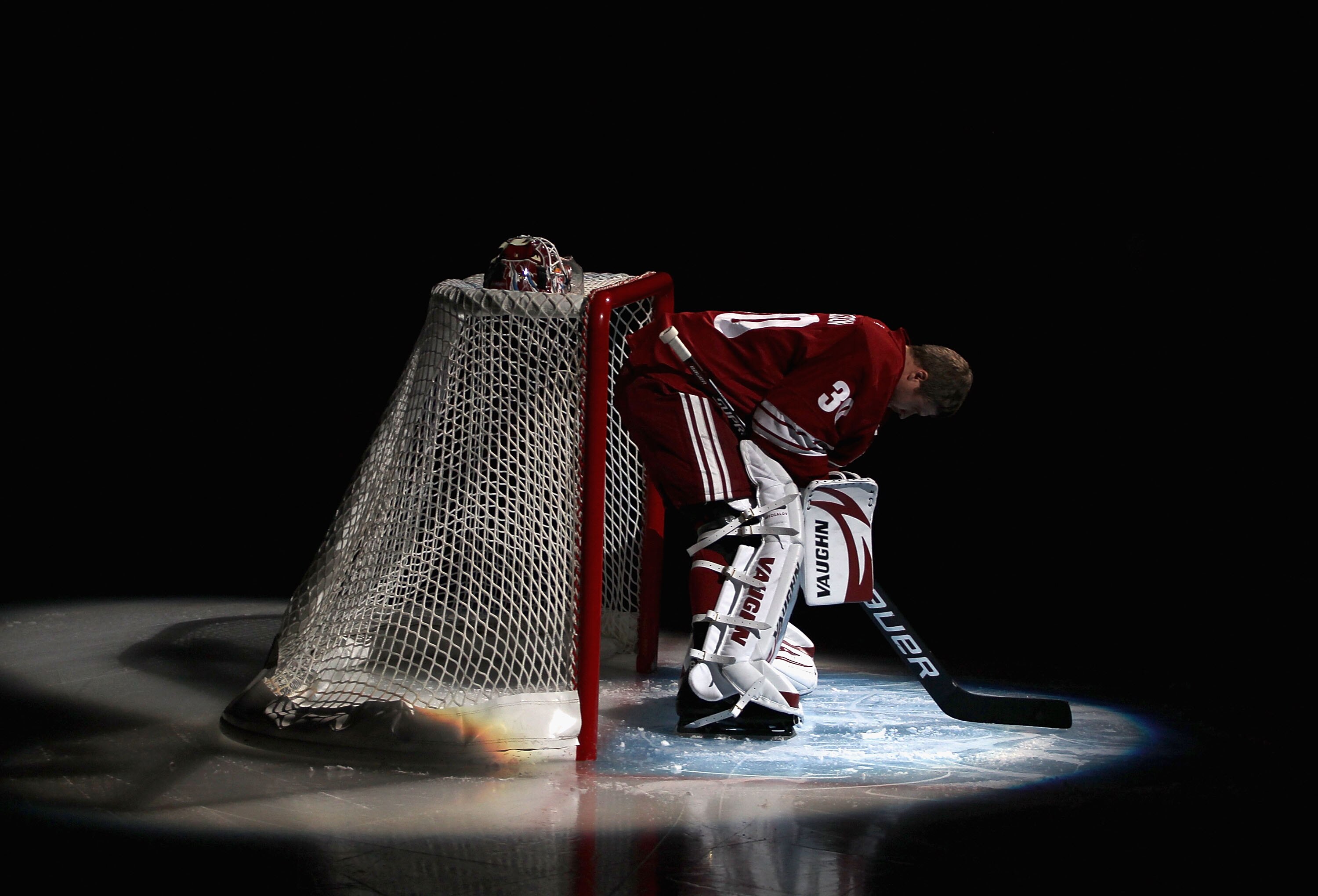 GLENDALE, AZ - SEPTEMBER 23:  Goaltender Ilya Bryzgalov #30 of the Phoenix Coyotes is introduced before the preseason NHL game against the Los Angeles Kings at Jobing.com Arena on September 23, 2010 in Glendale, Arizona.  The Coyotes defeated the Kings 2-