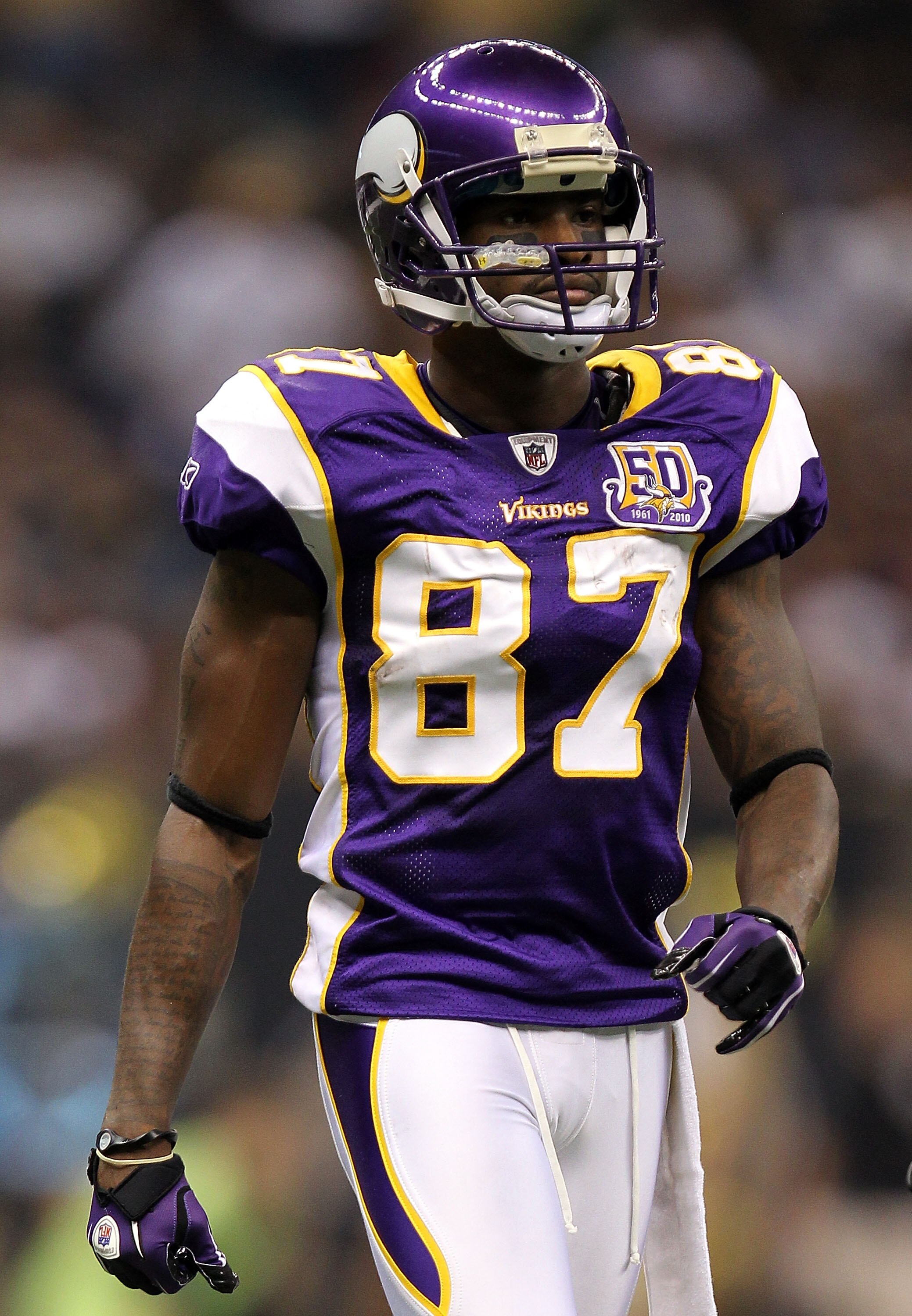 NEW ORLEANS - SEPTEMBER 09: Bernard Berrian #87 of the Minnesota Vikings at Louisiana Superdome on September 9, 2010 in New Orleans, Louisiana. (Photo by Ronald Martinez/Getty Images) NEW ORLEANS - SEPTEMBER 09: Bernard Berrian #87 of the Minnesota Vikings at Louisiana Superdome on September 9, 2010 in New Orleans, Louisiana. (Photo by Ronald Martinez/Getty Images)