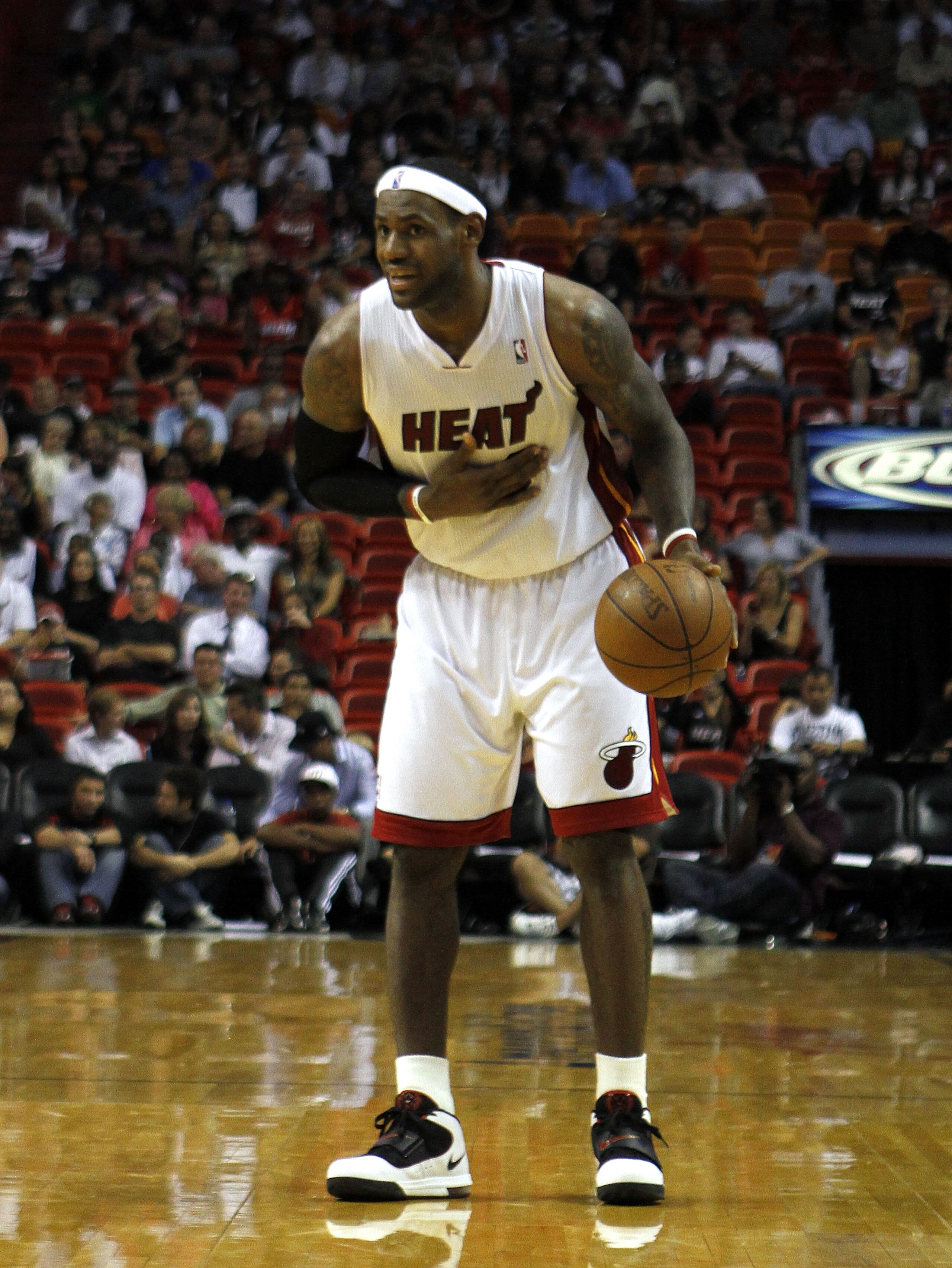 MIAMI - OCTOBER 05:  Forward LeBron James #6 plays against the Detroit Pistons on October 5, 2010 in Miami, Florida.  NOTE TO USER: User expressly acknowledges and agrees that, by downloading and or using this photograph, User is consenting to the terms a