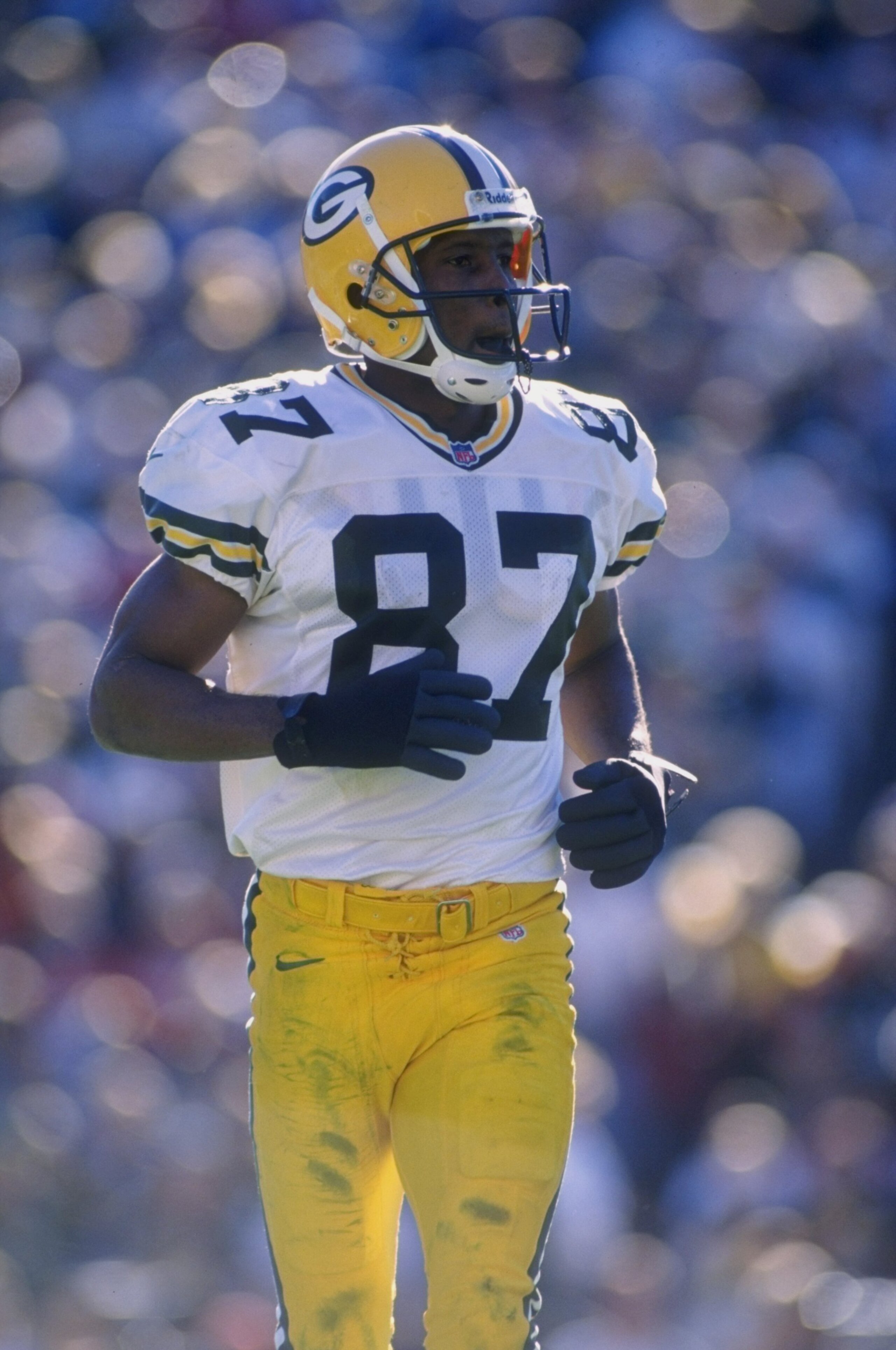 7 Dec 1997:  Wide receiver Robert Brooks #87 of the Green Bay Packers in action against the Tampa Bay Buccaneers during a game at Houlihan''s Stadium in Tampa, Florida.  The Packers defeated the Buccaneers 17-6. Mandatory Credit: Scott Halleran  /Allsport