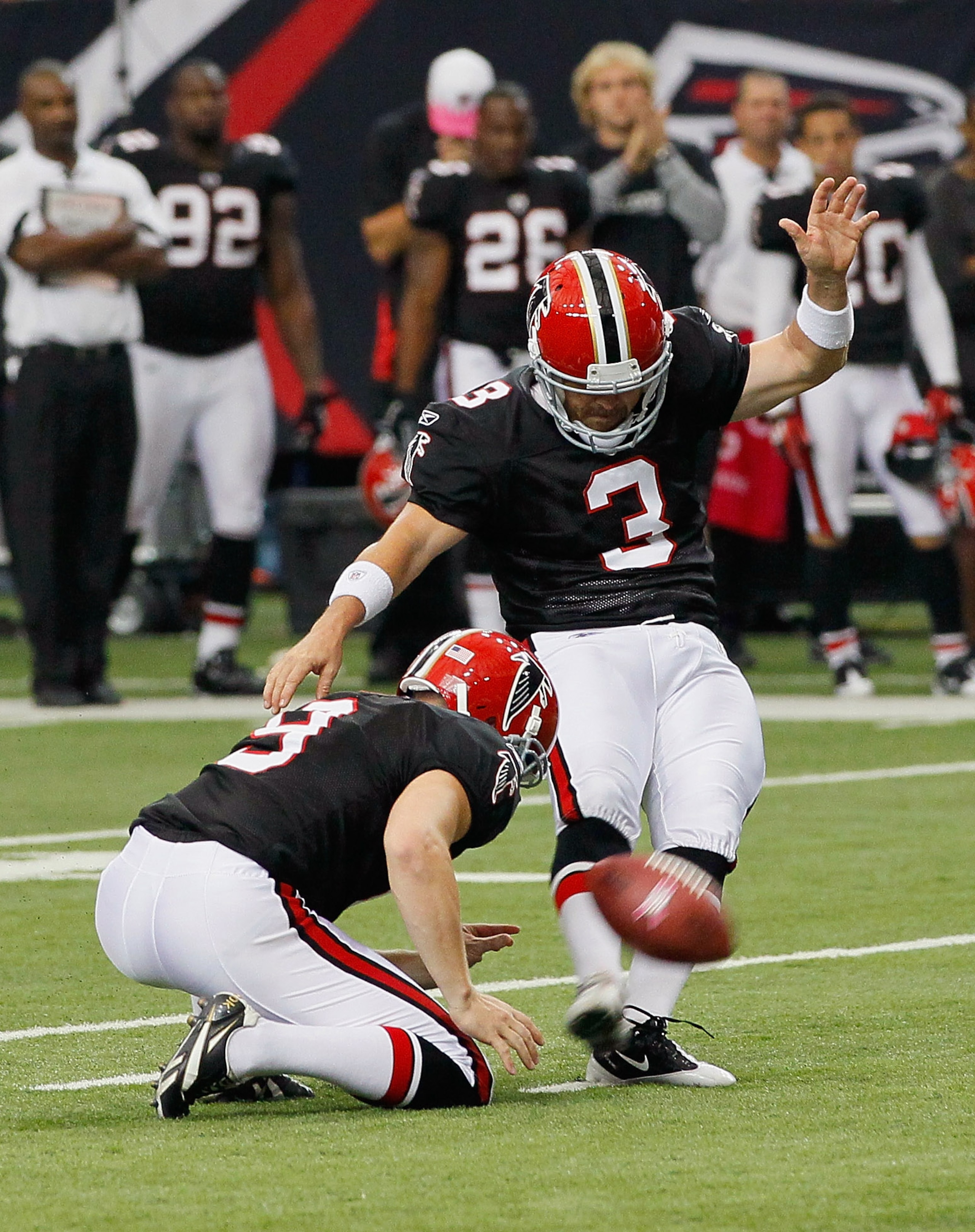 ATLANTA - OCTOBER 03:  Kicker Matt Bryant #3 of the Atlanta Falcons kicks the game-winning field goal in the final seconds against the San Francisco 49ers at Georgia Dome on October 3, 2010 in Atlanta, Georgia.  (Photo by Kevin C. Cox/Getty Images)