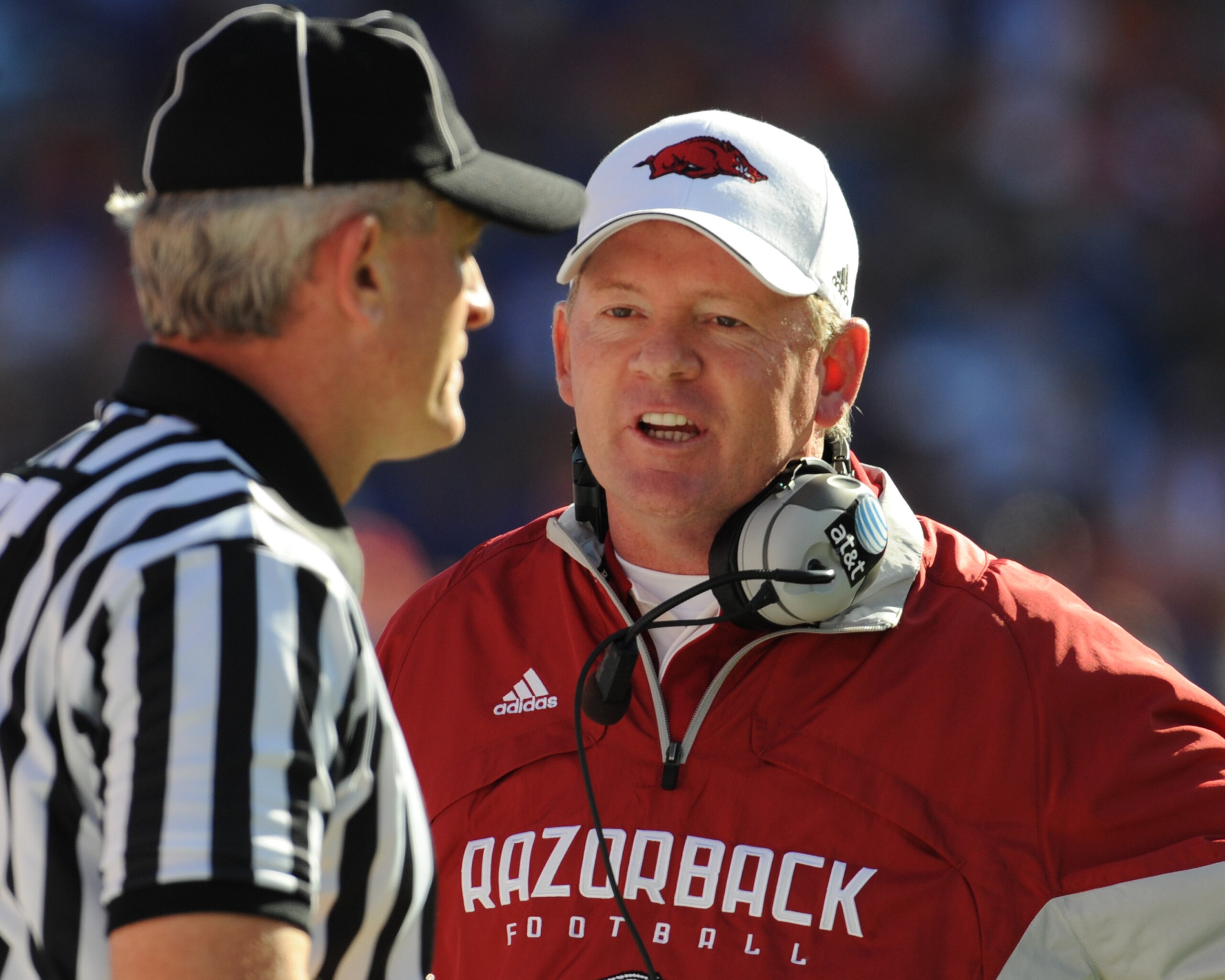 GAINESVILLE, FL - OCTOBER 17: Coach Bobby Petrino of the Arkansas Razorbacks directs play against the Florida Gators October 17, 2009 at Ben Hill Griffin Stadium in Gainesville, Florida. (Photo by Al Messerschmidt/Getty Images) GAINESVILLE, FL - OCTOBER 17: Coach Bobby Petrino of the Arkansas Razorbacks directs play against the Florida Gators October 17, 2009 at Ben Hill Griffin Stadium in Gainesville, Florida. (Photo by Al Messerschmidt/Getty Images)