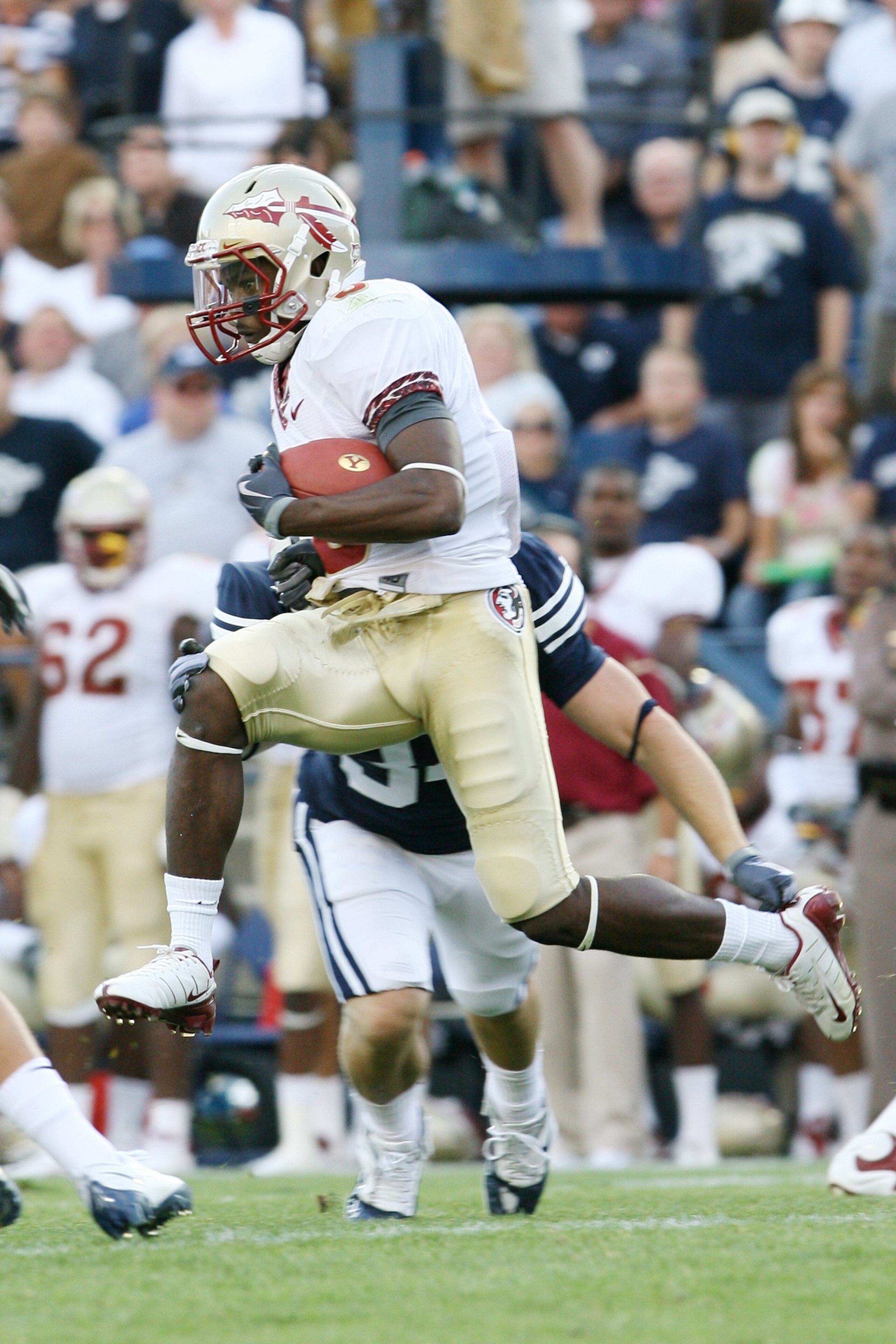 PROVO, UT - SEPTEMBER 19:  Greg Reid #5 of Florida State Seminoles runs the football against Brigham Young University Cougars at La Vell Edwards Stadium on September 19, 2009 in Provo, Utah.  (Photo by Melissa Majchrzak via Getty Images)