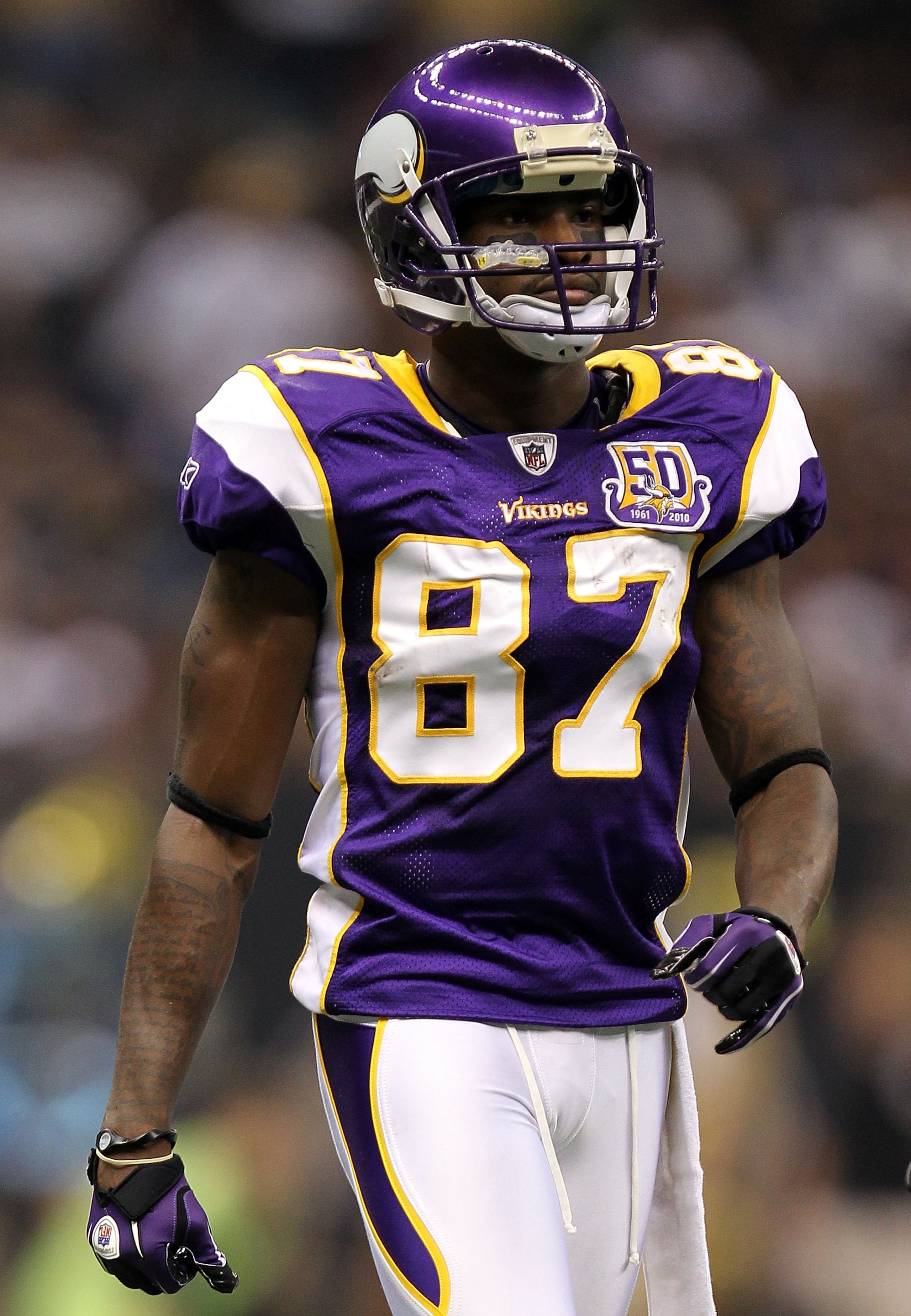 NEW ORLEANS - SEPTEMBER 09:  Bernard Berrian #87 of the Minnesota Vikings at Louisiana Superdome on September 9, 2010 in New Orleans, Louisiana.  (Photo by Ronald Martinez/Getty Images)