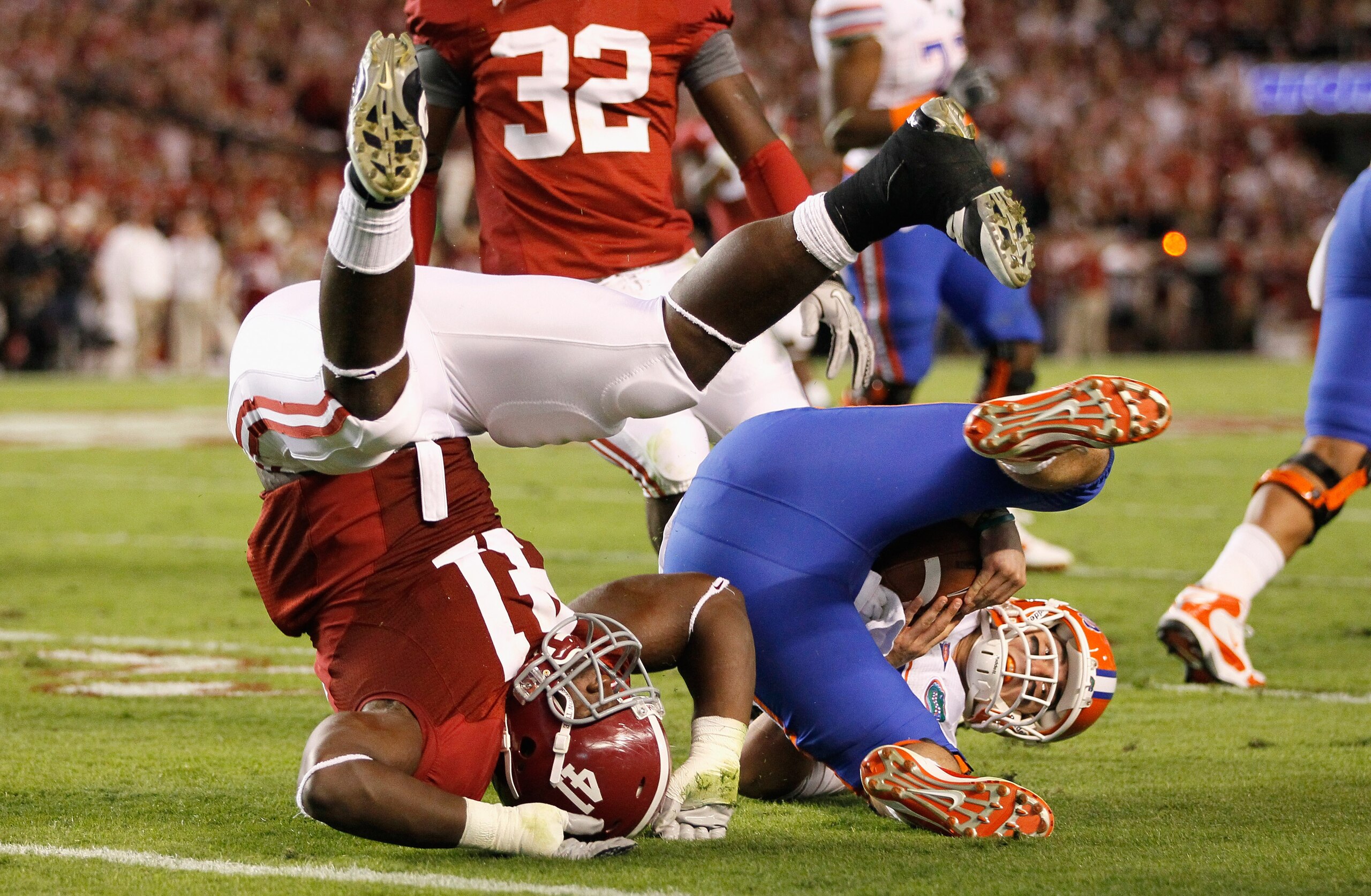 TUSCALOOSA, AL - OCTOBER 02:  Courtney Upshaw #41 of the Alabama Crimson Tide sacks quarterback John Brantley #12 of the Florida Gators at Bryant-Denny Stadium on October 2, 2010 in Tuscaloosa, Alabama.  (Photo by Kevin C. Cox/Getty Images)