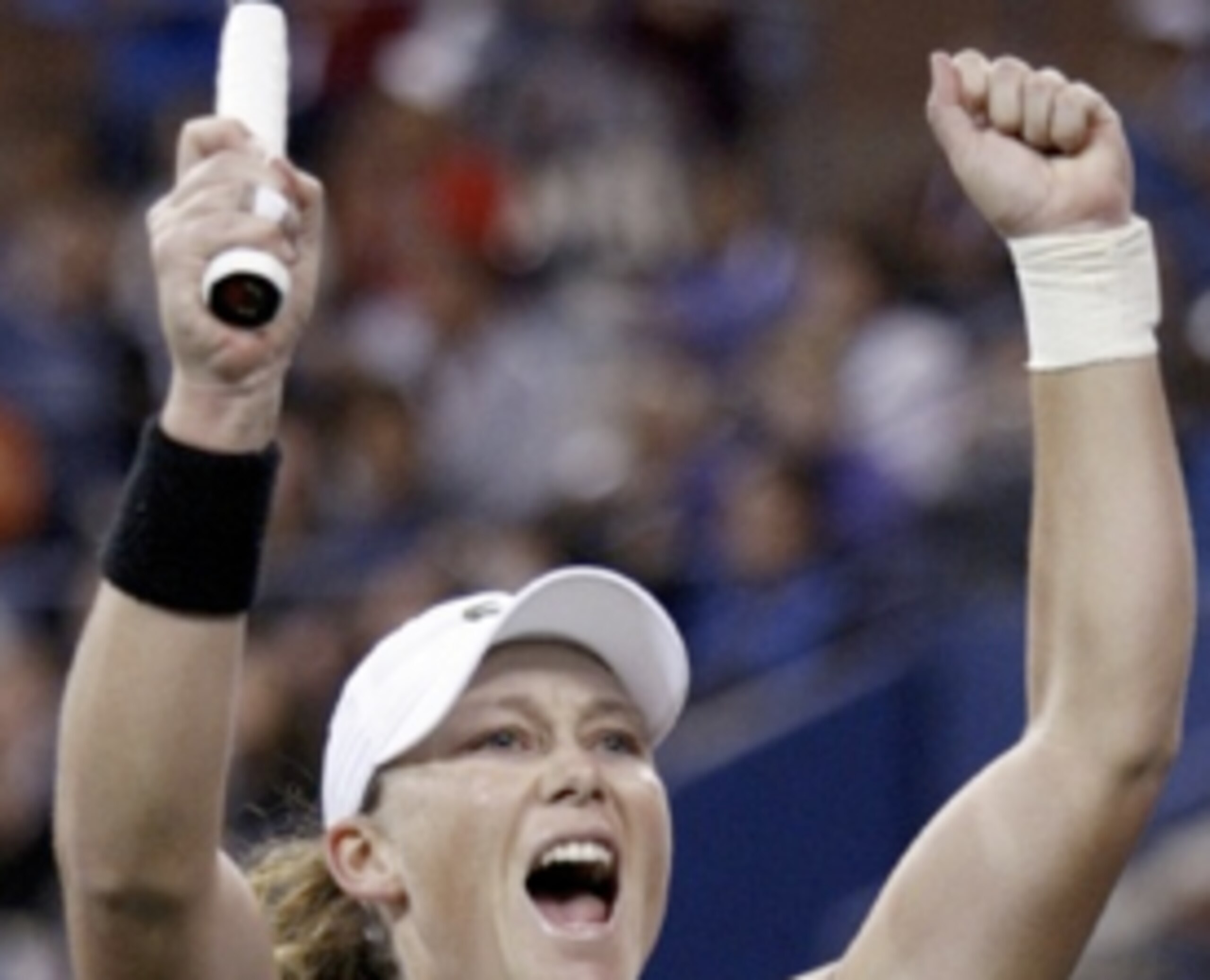 Samantha Stosur staved off 4 match points to inch past Elena Dementieva 6-3 2-6 7-6(2)