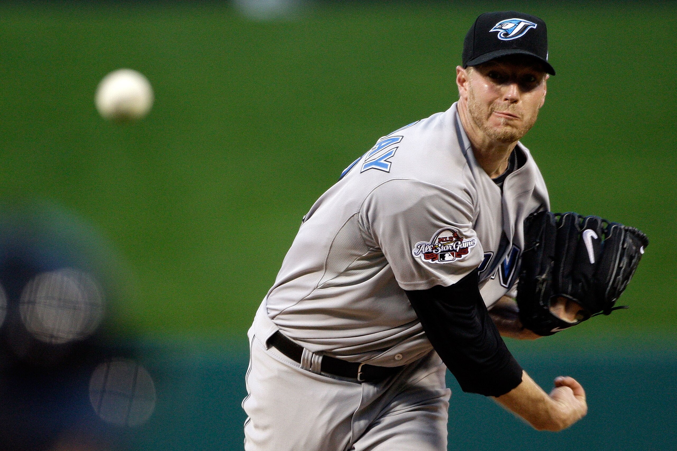 ST LOUIS, MO - JULY 14: American League All-Star Roy Halladay #32 of the Toronto Blue Jays pitches during the 2009 MLB All-Star Game against the National League at Busch Stadium on July 14, 2009 in St Louis, Missouri. (Photo by Morry Gash-Pool/Getty Image ST LOUIS, MO - JULY 14: American League All-Star Roy Halladay #32 of the Toronto Blue Jays pitches during the 2009 MLB All-Star Game against the National League at Busch Stadium on July 14, 2009 in St Louis, Missouri. (Photo by Morry Gash-Pool/Getty Image