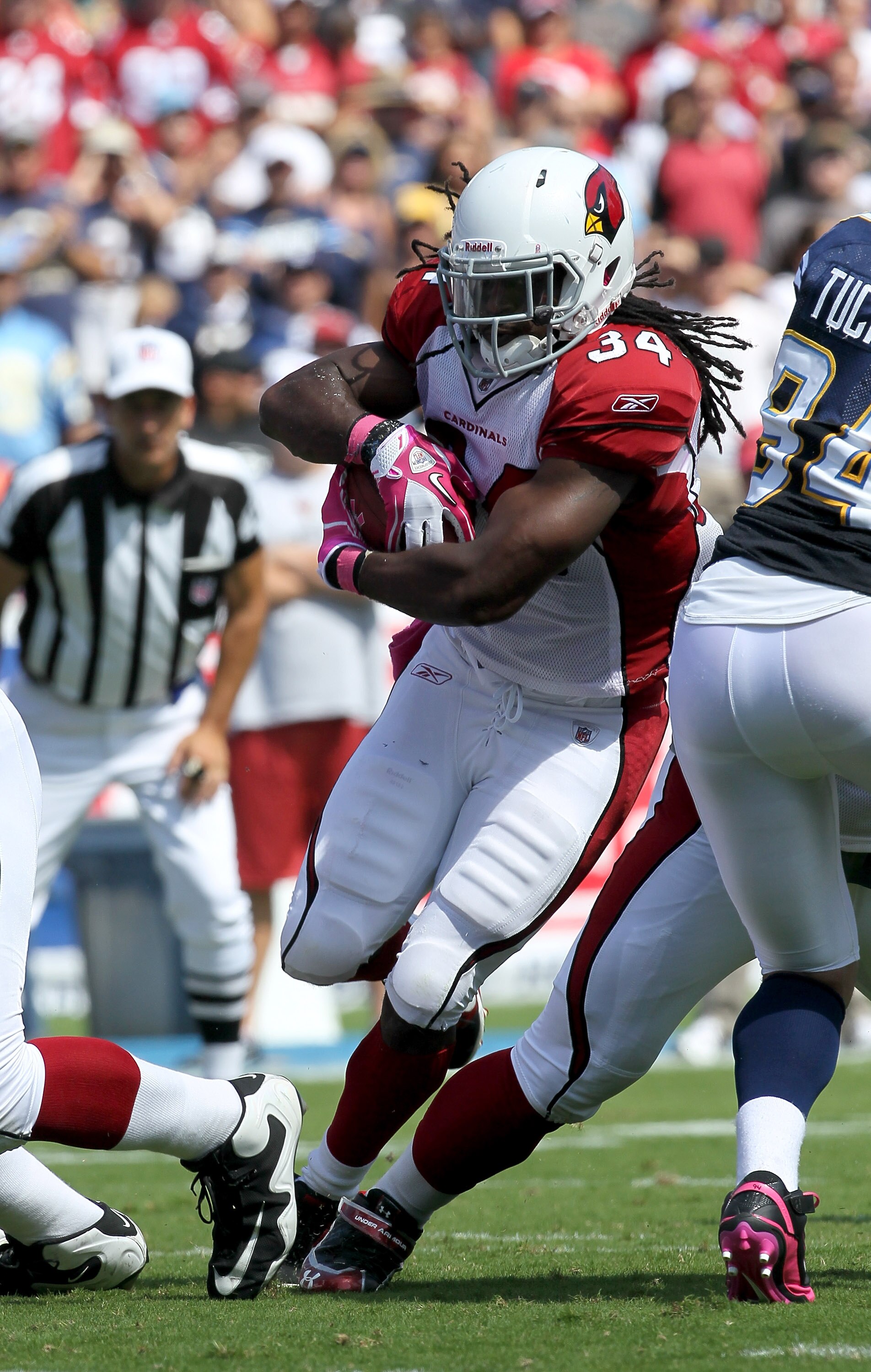 SAN DIEGO - OCTOBER 3:   Running back Tim Hightower #34 of the Arizona Cardinals carries the ball against the San Diego Chargers at Qualcomm Stadium on October 3, 2010 in San Diego, California.  (Photo by Stephen Dunn/Getty Images)