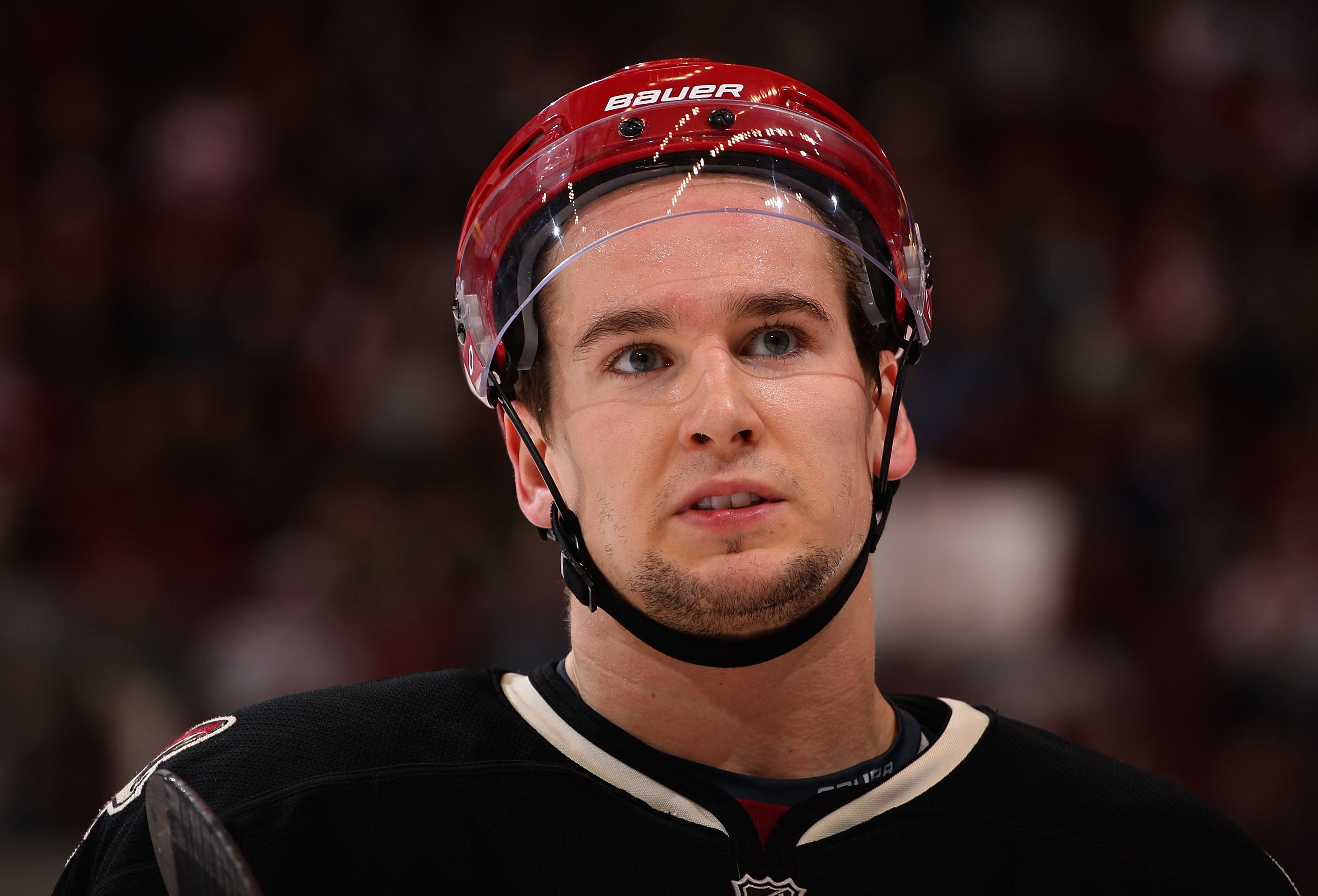 GLENDALE, AZ - JANUARY 16:  Scottie Upshall #8 of the Phoenix Coyotes during the NHL game against the Minnesota Wild at Jobing.com Arena on January 16, 2010 in Glendale, Arizona.  The Coyotes defeated the Wild 6-4.  (Photo by Christian Petersen/Getty Imag