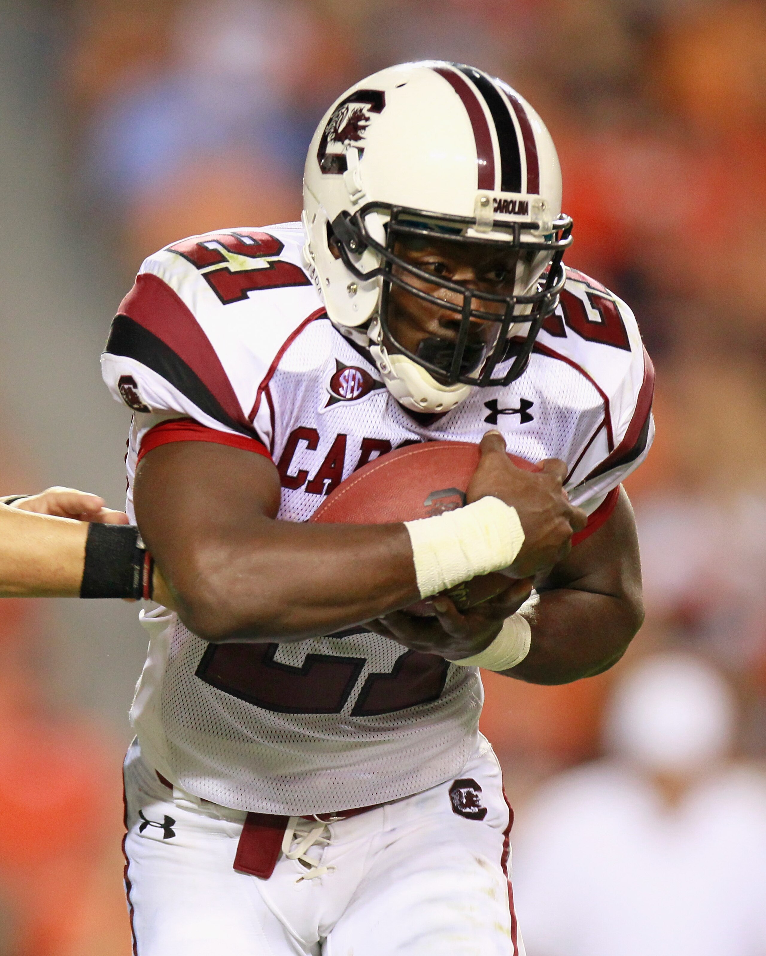 AUBURN, AL - SEPTEMBER 25:  Marcus Lattimore #21 of the South Carolina Gamecocks against the Auburn Tigers at Jordan-Hare Stadium on September 25, 2010 in Auburn, Alabama.  (Photo by Kevin C. Cox/Getty Images)