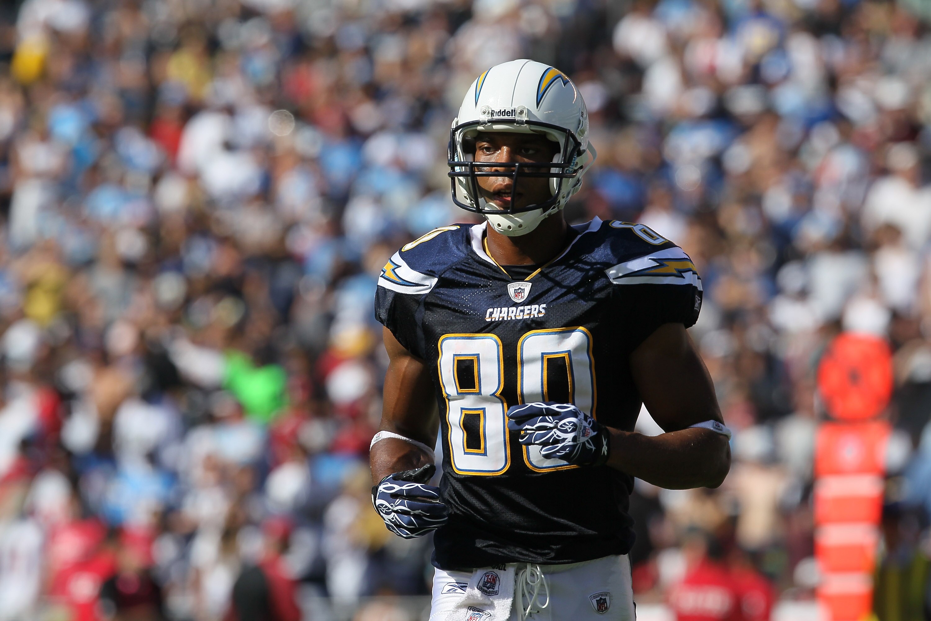 SAN DIEGO - OCTOBER 03:  Wide receiver Malcom Floyd #80 of the San Diego Chargers on the field during the game against the Arizona Cardinals at Qualcomm Stadium on October 3, 2010 in San Diego, California.  The Chargers won 41-10.  (Photo by Stephen Dunn/