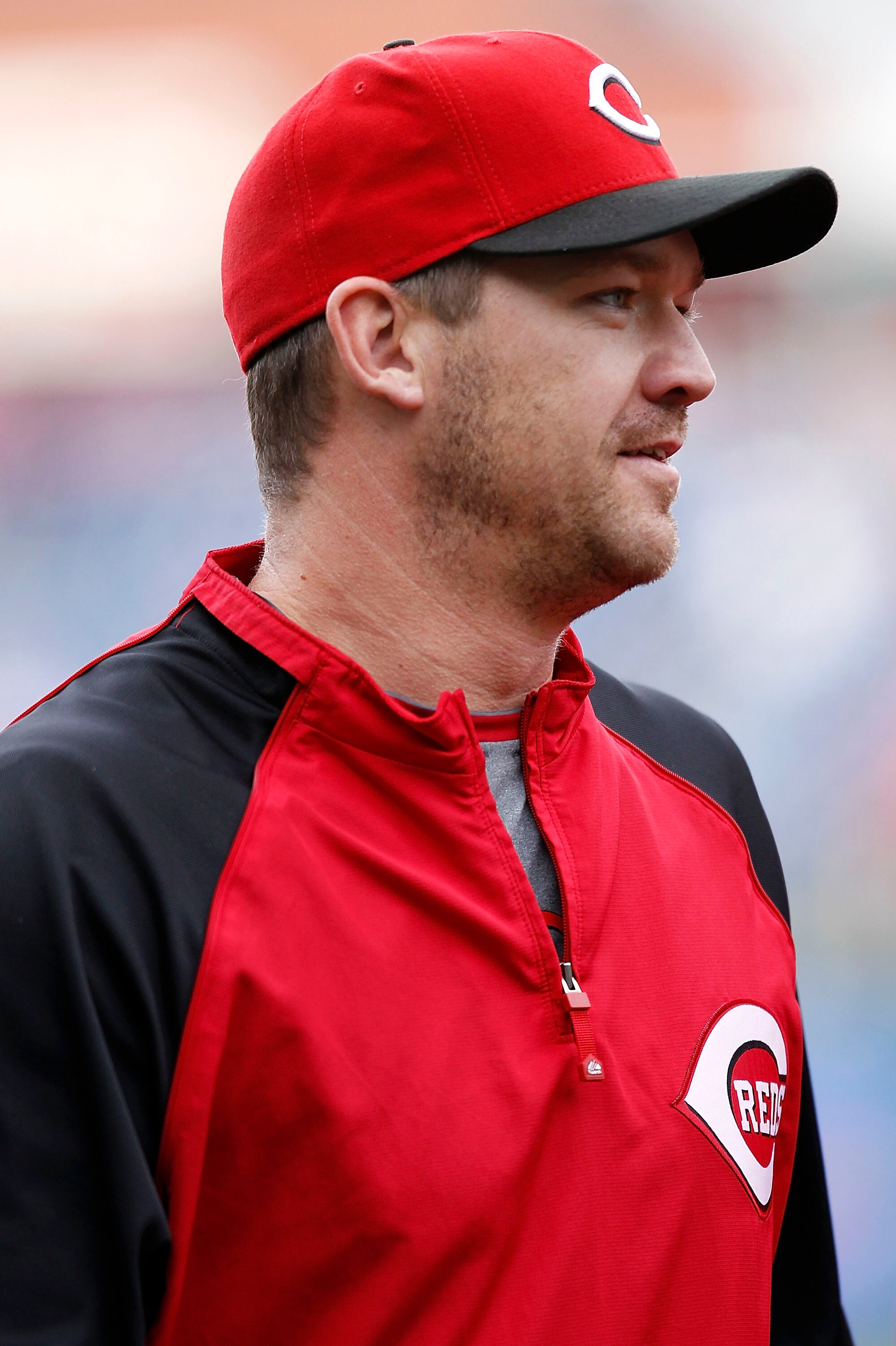 PHILADELPHIA - OCTOBER 06:  Scott Rolen #27 of the Cincinnati Reds takes batting practice before Game 1 of the NLDS against the Philadelphia Phillies at Citizens Bank Park on October 6, 2010 in Philadelphia, Pennsylvania.  (Photo by Jeff Zelevansky/Getty 