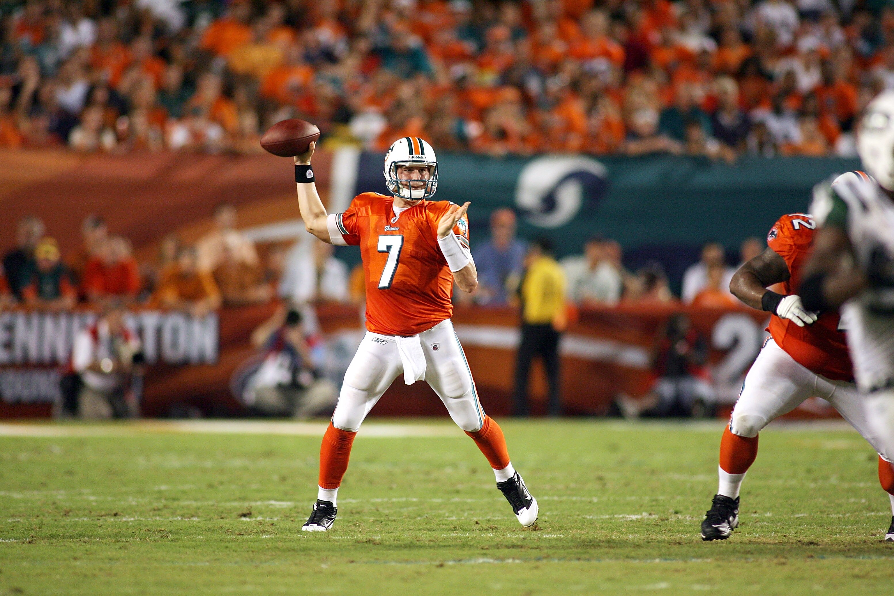 MIAMI - SEPTEMBER 26: Quarterback Chad Henne #7 of the Miami Dolphins throws against the New York Jets at Sun Life Stadium on September 26, 2010 in Miami, Florida. The Jets won 31-23. (Photo by Marc Serota/Getty Images)