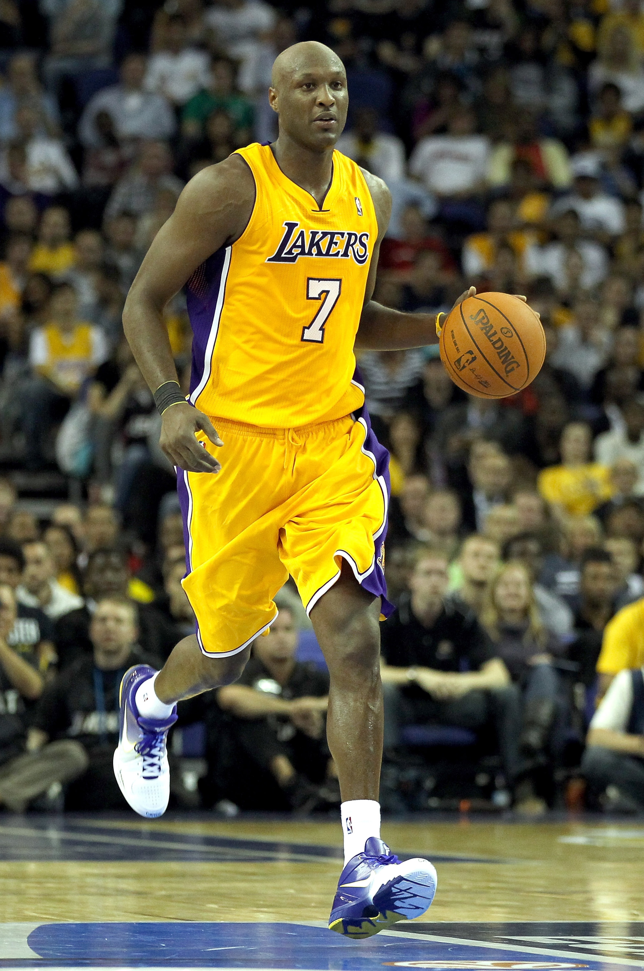 LONDON, ENGLAND - OCTOBER 04:  Lamar Odom of the Los Angeles Lakers in action during the NBA Europe Live match between the Los Angeles Lakers and the Minnesota Timberwolves at the O2 arena on October 4, 2010 in London, England.  (Photo by Bryn Lennon/Gett