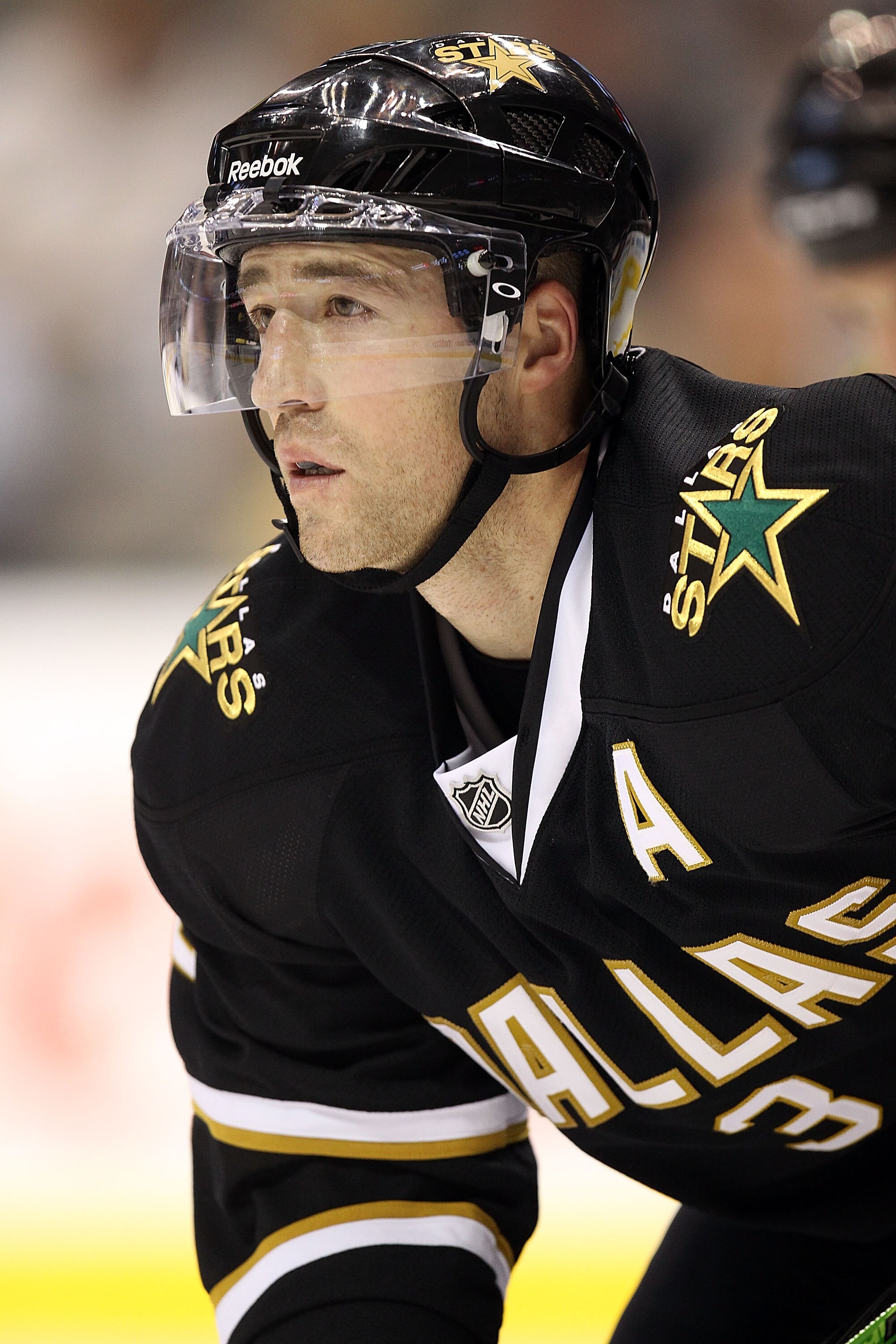 DALLAS - SEPTEMBER 30:  Defenseman Stephane Robidas #3 of the Dallas Stars at American Airlines Center on September 30, 2010 in Dallas, Texas.  (Photo by Ronald Martinez/Getty Images)