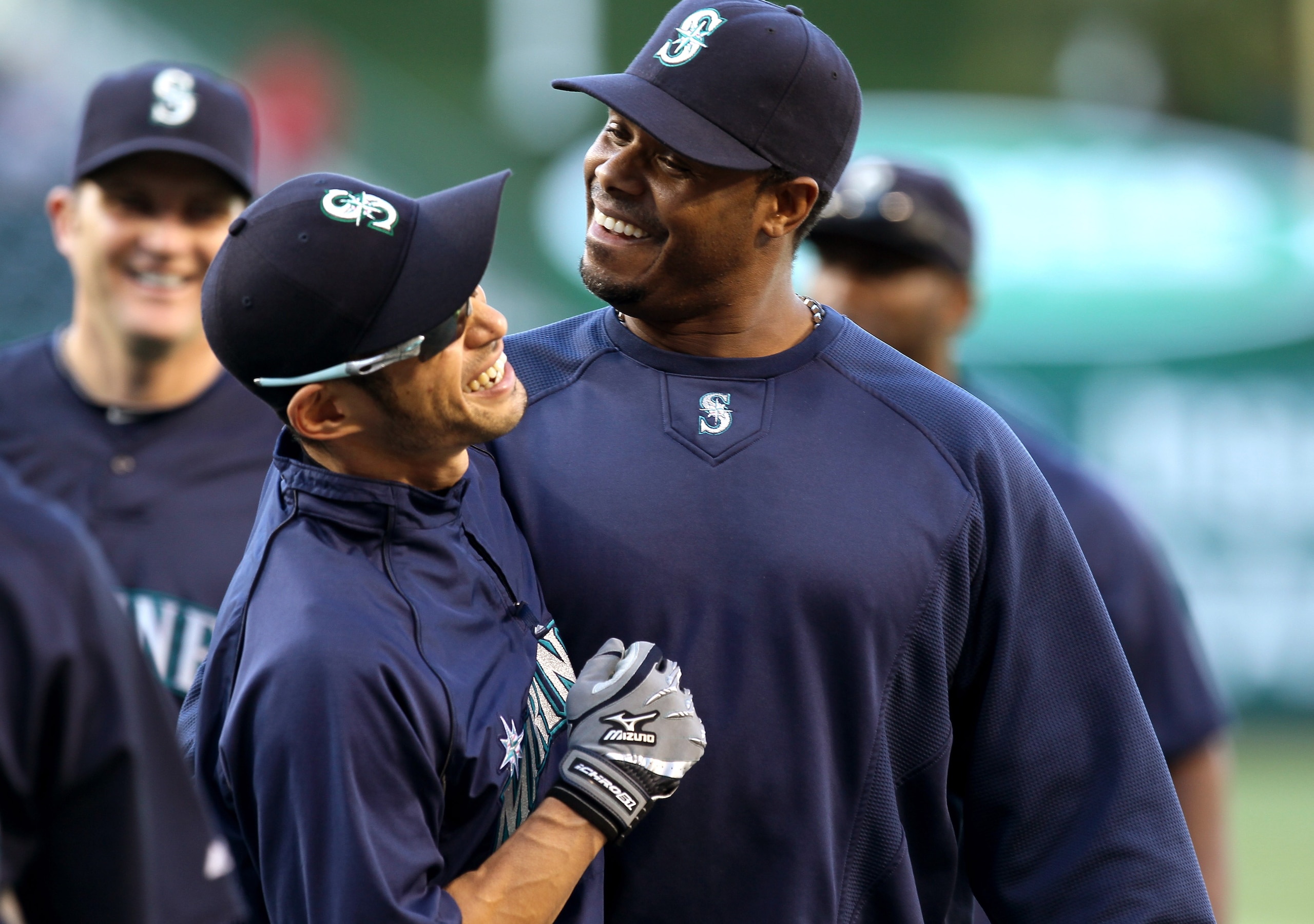 ANAHEIM, CA - MAY 28: Ichiro Suzuki #51 and Ken Griffey, Jr. #24 of the Seattle Mariners joke during batting practice before the game with the Los Angeles Angels of Anaheim on May 28, 2010 at Angel Stadium in Anaheim, California.  (Photo by Stephen Dunn/G