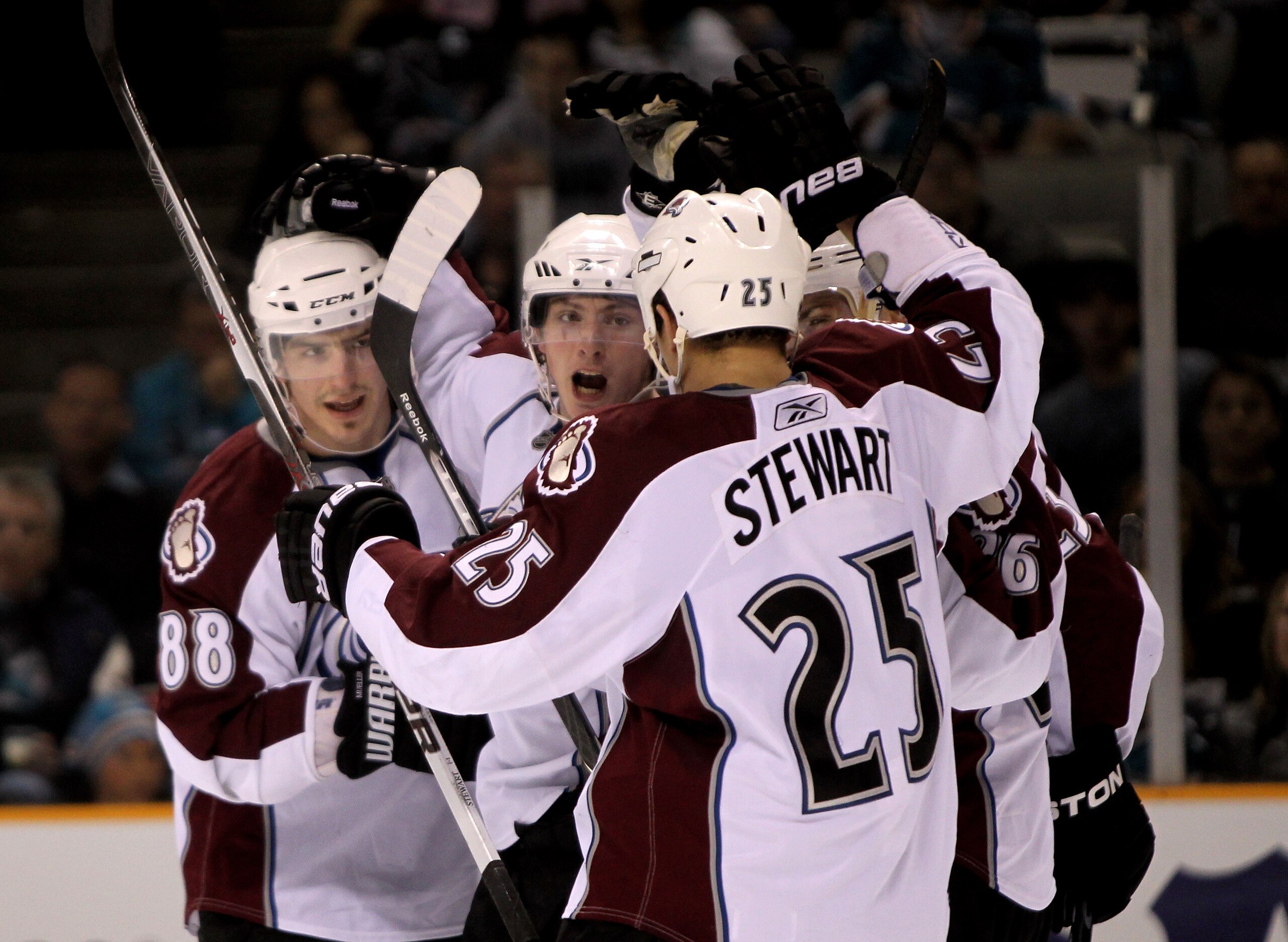 SAN JOSE, CA - MARCH 28:  The Colorado Avalanche celebrate after Peter Mueller #88 scored a goal against the San Jose Sharks at HP Pavilion on March 28, 2010 in San Jose, California.  (Photo by Ezra Shaw/Getty Images)