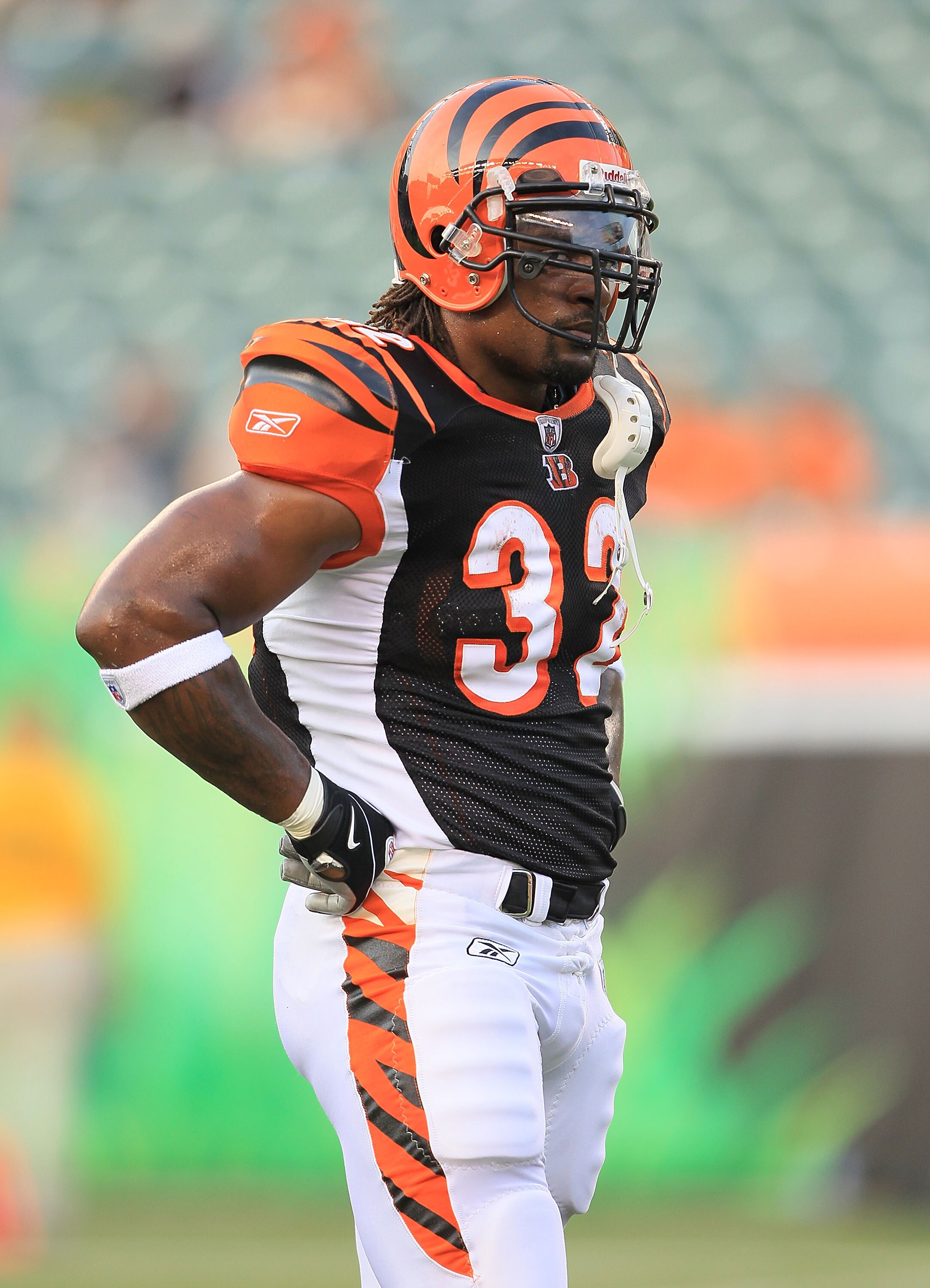 CINCINNATI - AUGUST 20:  Cedric Benson #32 of the Cincinnati Bengals is pictured before the NFL preseason game against the Philadelphia Eagles at Paul Brown Stadium on August 20, 2010 in Cincinnati, Ohio.  (Photo by Andy Lyons/Getty Images)