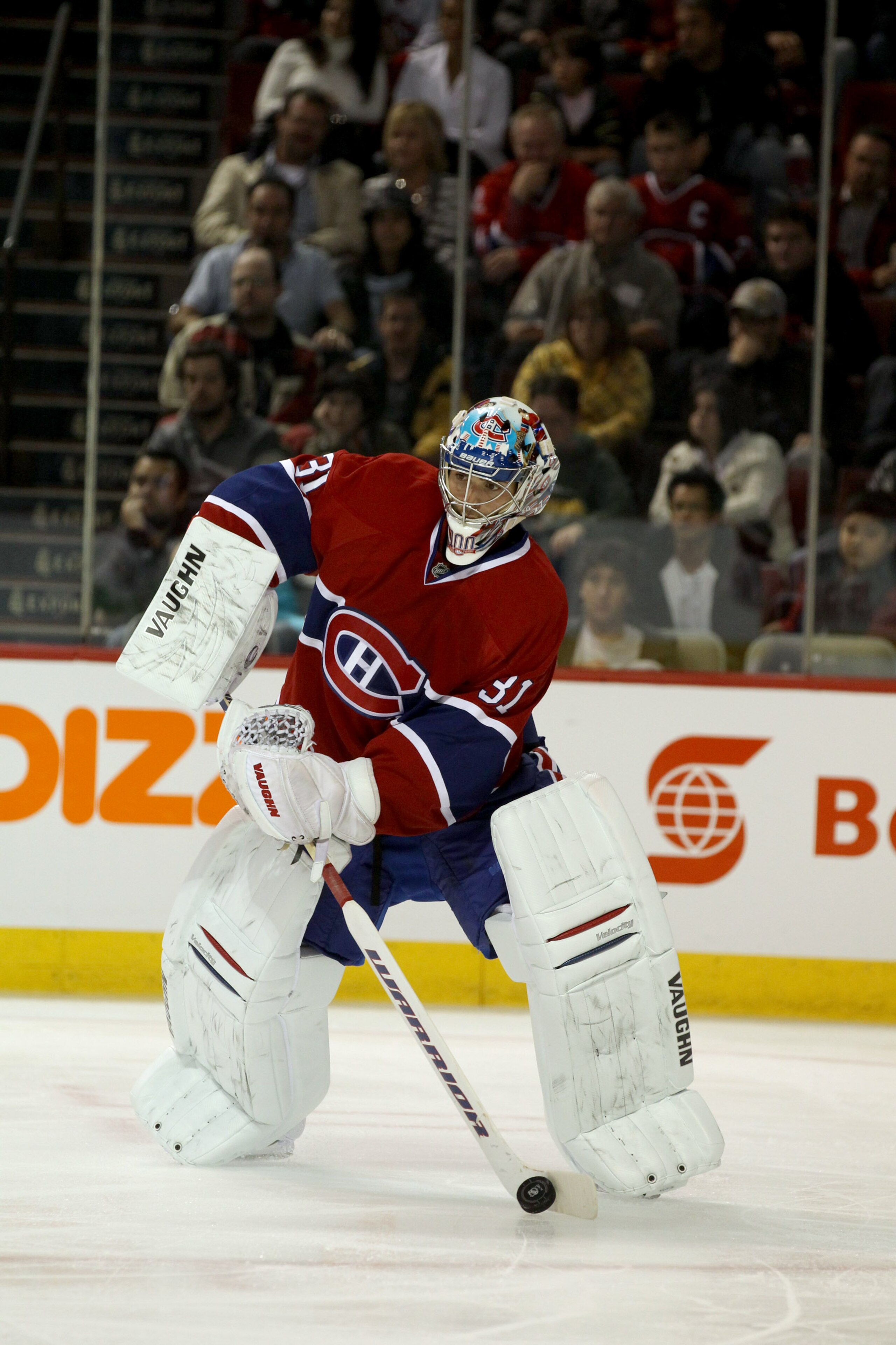 MONTREAL, CANADA - SEPTEMBER 27: Carey Price #31 of the Montreal Canadiens blocks the puck against the Florida Panthers at the Bell Centre on September 27, 2010 in Montreal, Canada. (Photo by Bruce Bennett/Getty Images)