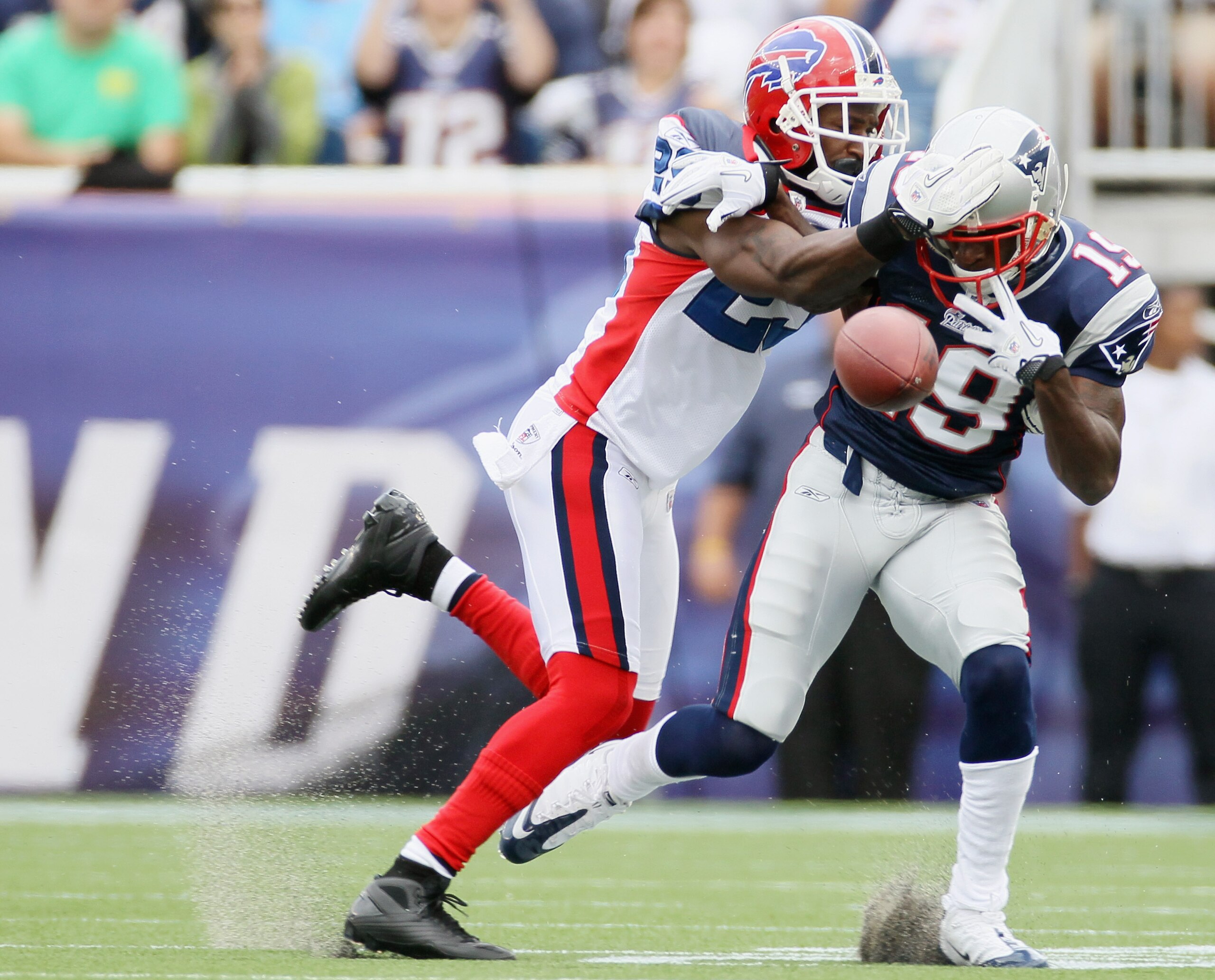 FOXBORO, MA - SEPTEMBER 26:  Drayton Florence #29 of the Buffalo Bills strips the ball from Brandon Tate #19 of the New England Patriots during on September 26, 2010 at Gillette Stadium in Foxboro, Massachusetts.  (Photo by Elsa/Getty Images)