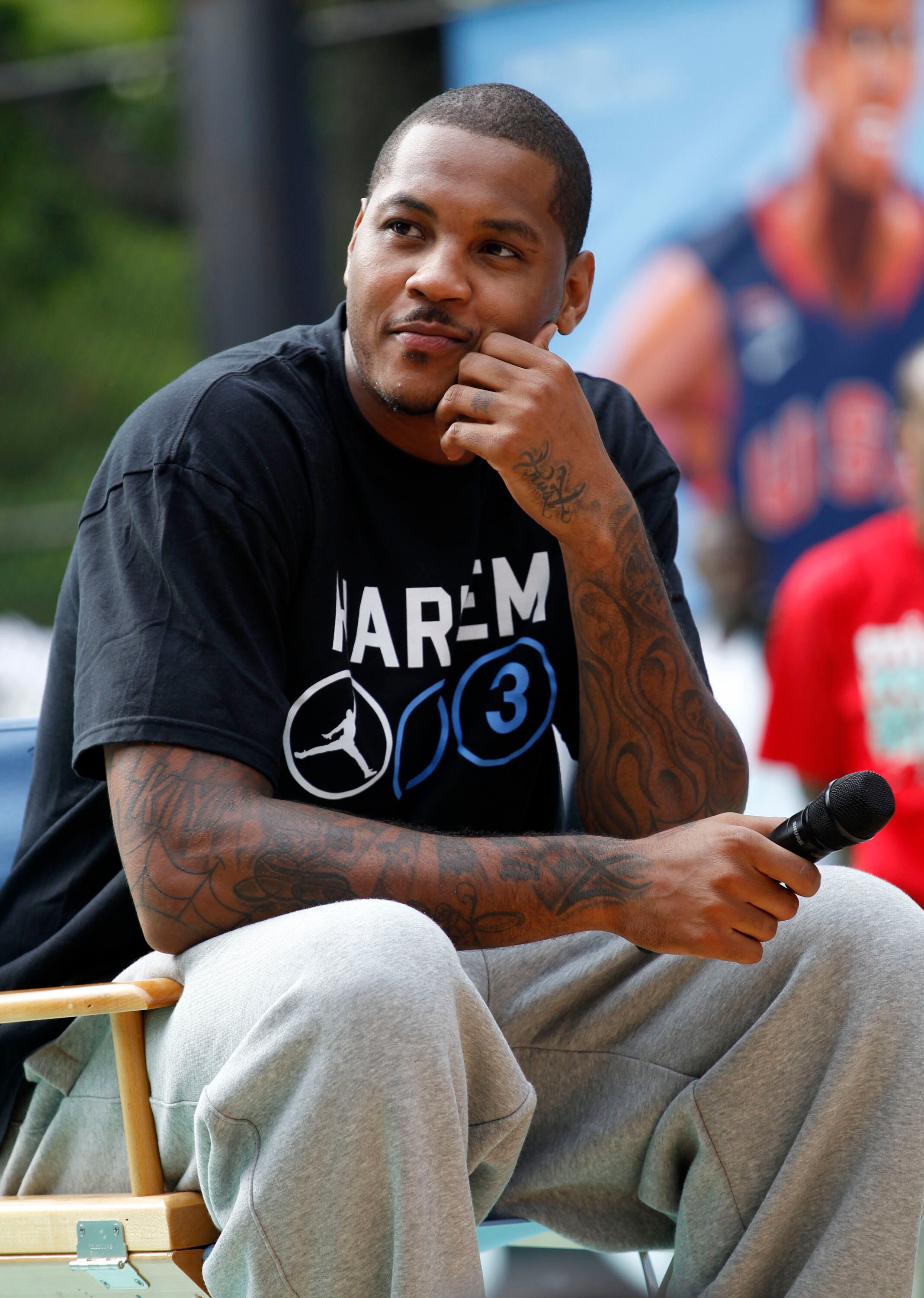 NEW YORK CITY, NY - AUGUST 13:  Carmelo Anthony of USAB during the World Basketball Festival at Rucker Park on August 13, 2010 in New York City.  (Photo by Chris Trotman/Getty Images for Nike)
