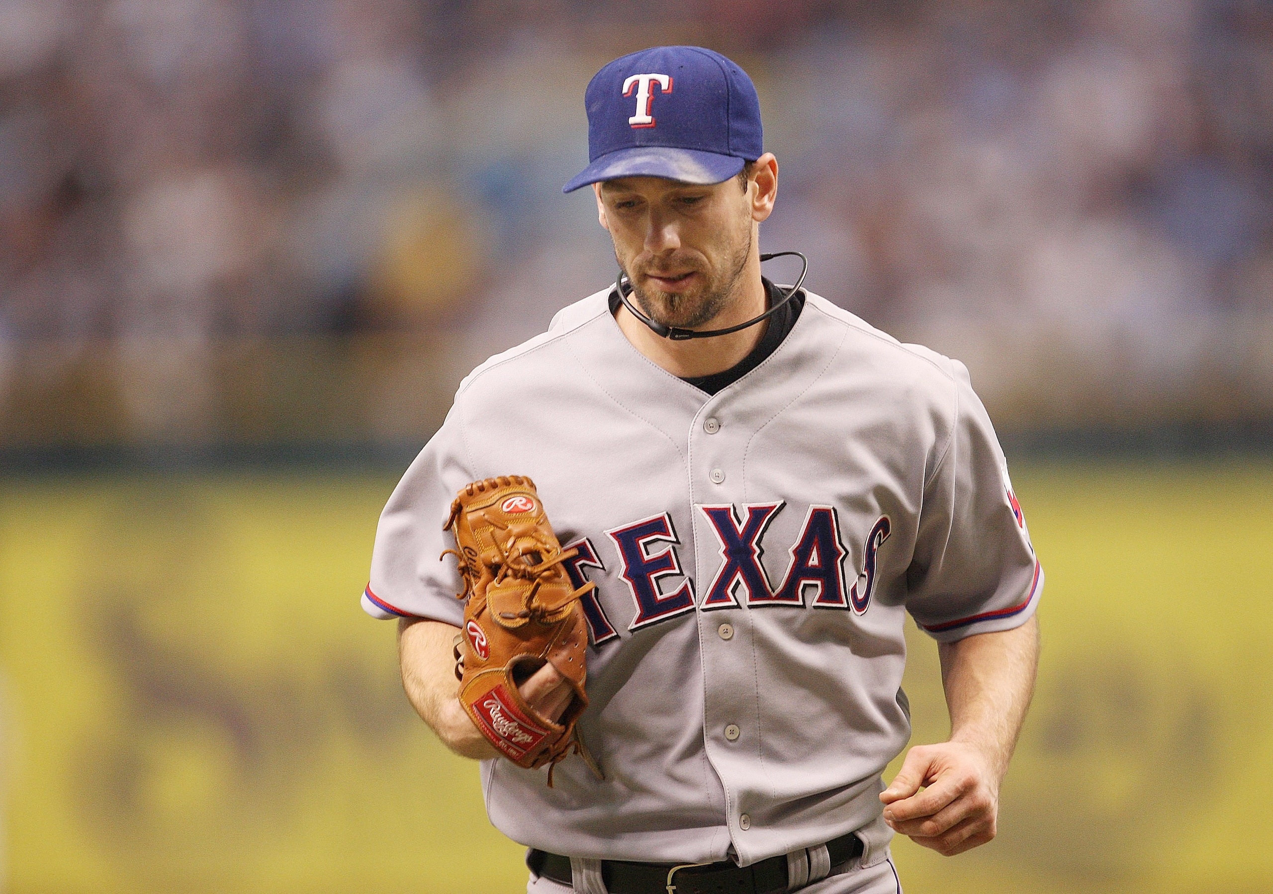 ST PETERSBURG, FL - OCTOBER 06: 6: Cliff Lee #33 of the Texas Rangers jogs off the mound during Game 1 of the ALDS against the Tampa Bay Rays at Tropicana Field on October 6, 2010 in St. Petersburg, Florida. (Photo by Mike Ehrmann/Getty Images) ST PETERSBURG, FL - OCTOBER 06: 6: Cliff Lee #33 of the Texas Rangers jogs off the mound during Game 1 of the ALDS against the Tampa Bay Rays at Tropicana Field on October 6, 2010 in St. Petersburg, Florida. (Photo by Mike Ehrmann/Getty Images)