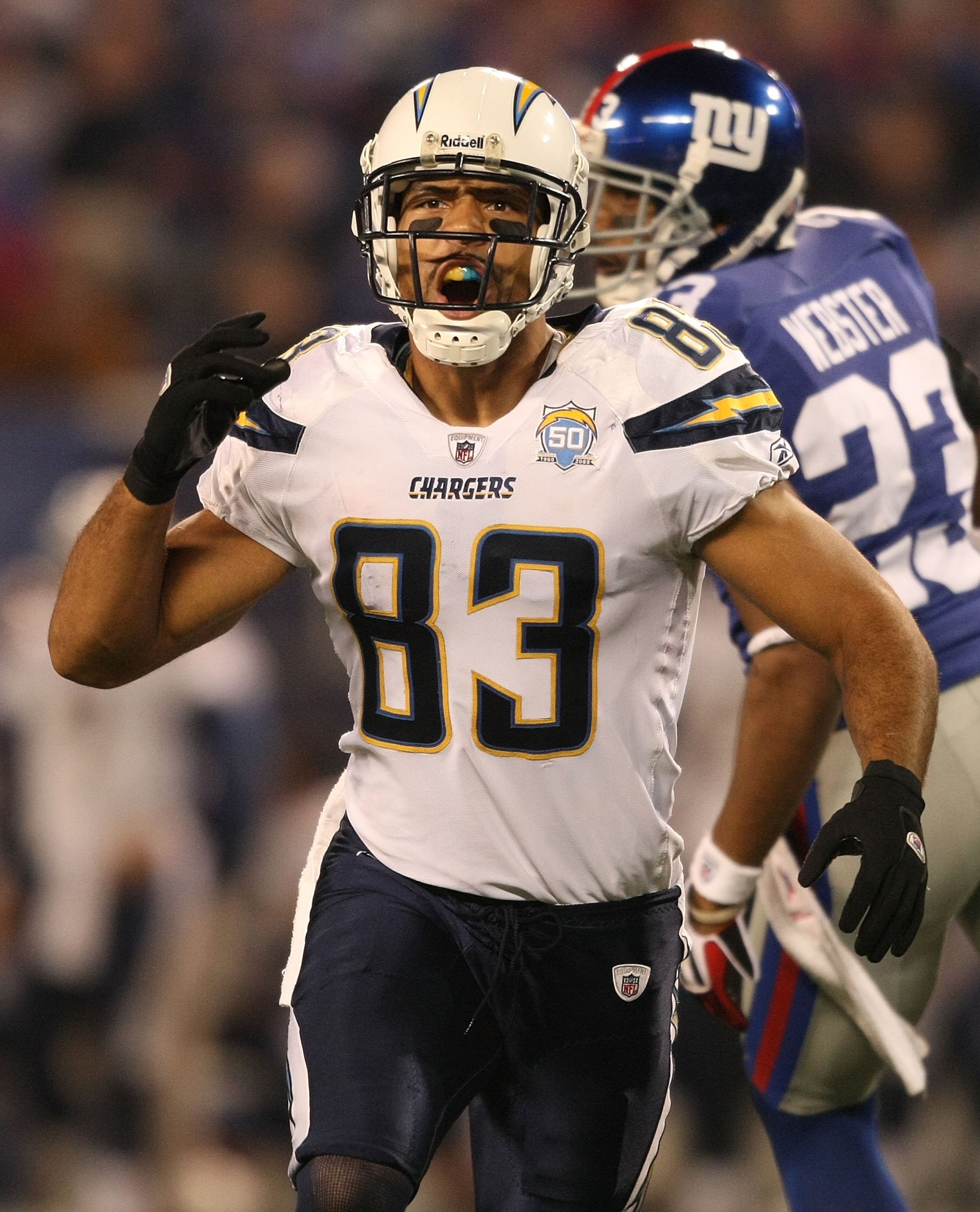 EAST RUTHERFORD, NJ - NOVEMBER 8:  Vincent Jackson #83 of the San Diego Chargers reacts against the New York Giants at Giants Stadium on November 8, 2009 in East Rutherford, New Jersey. The Chargers defeated the Giants 21-20.  (Photo by Nick Laham/Getty I