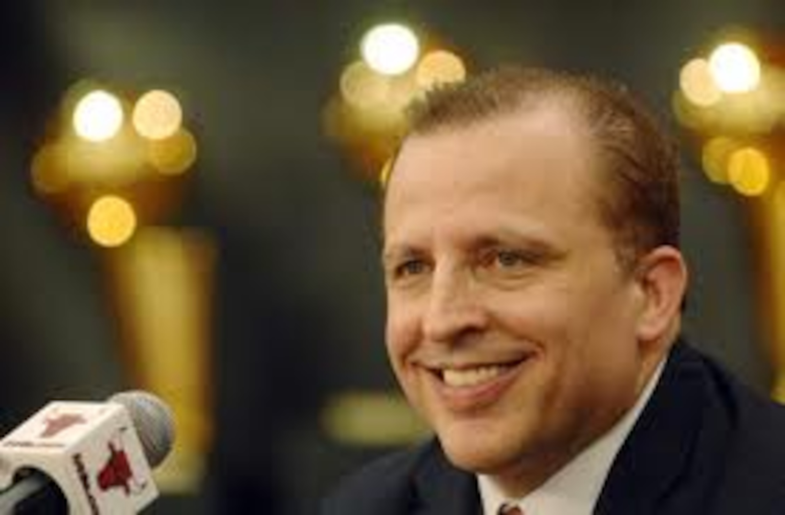 Long-time assistant coach Tom Thibodeau will provide strong leadership lacking under previous coach Vinny Del Negro.