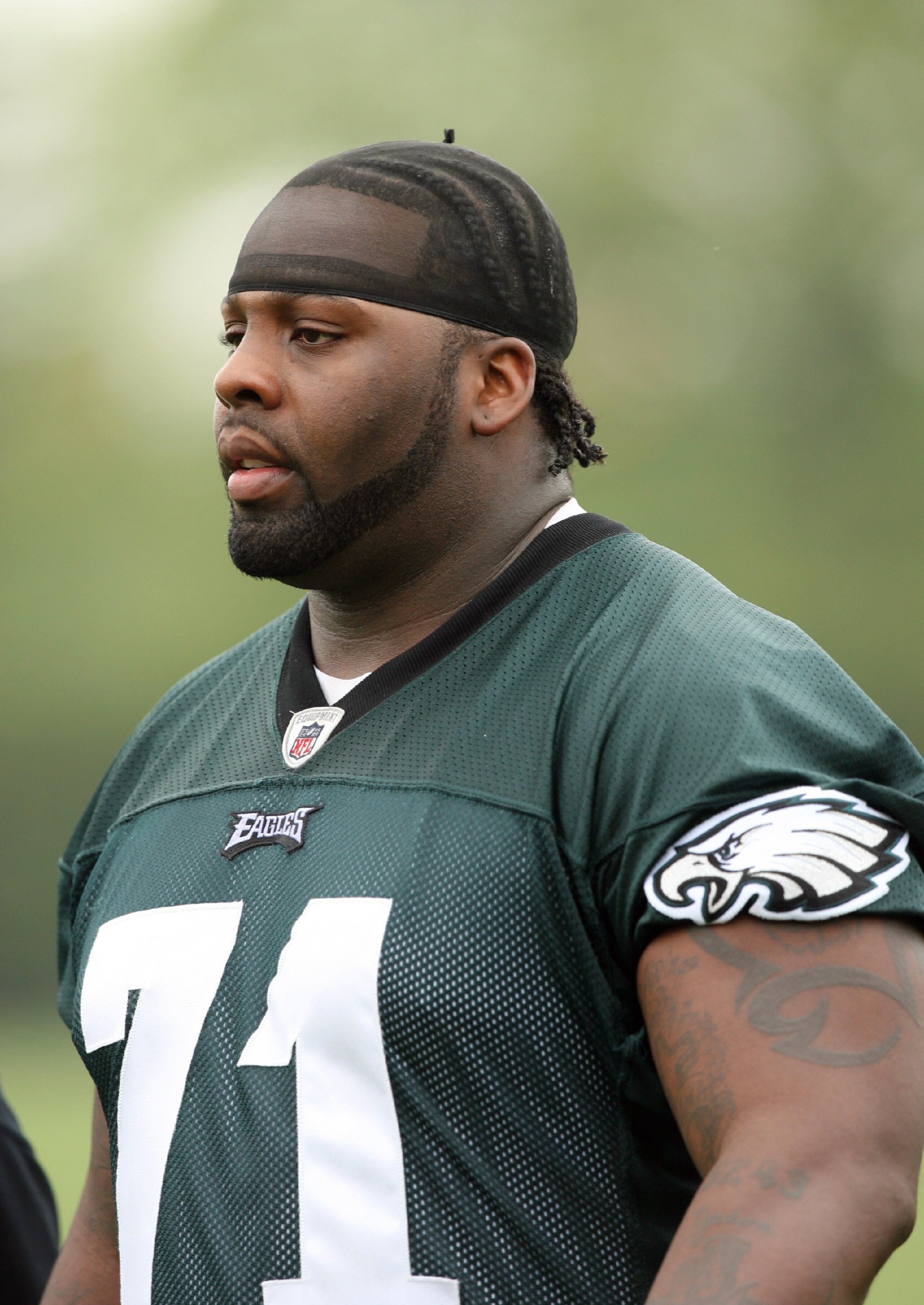 PHILADELPHIA - MAY 1: Offensive tackle Jason Peters #71 of the Philadelphia Eagles practices during minicamp at the NovaCare Complex on May 1, 2009 in Philadelphia, Pennsylvania. (Photo by Hunter Martin/Getty Images)